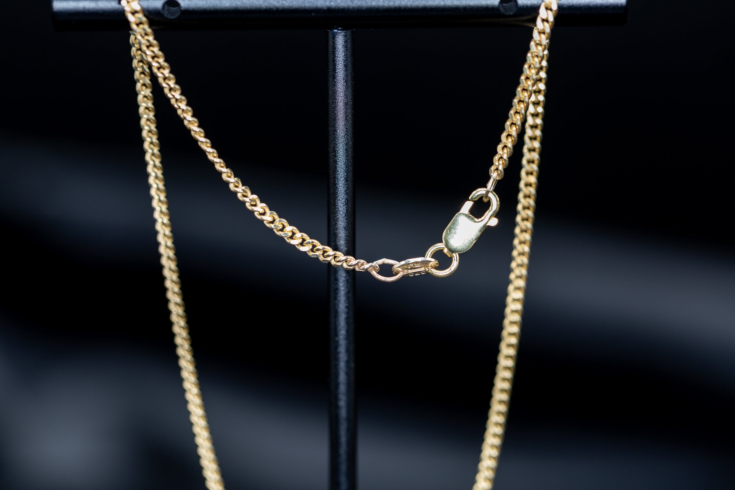 9ct Yellow Gold Diamond Cut Curb Chain Anklet – 10 inches