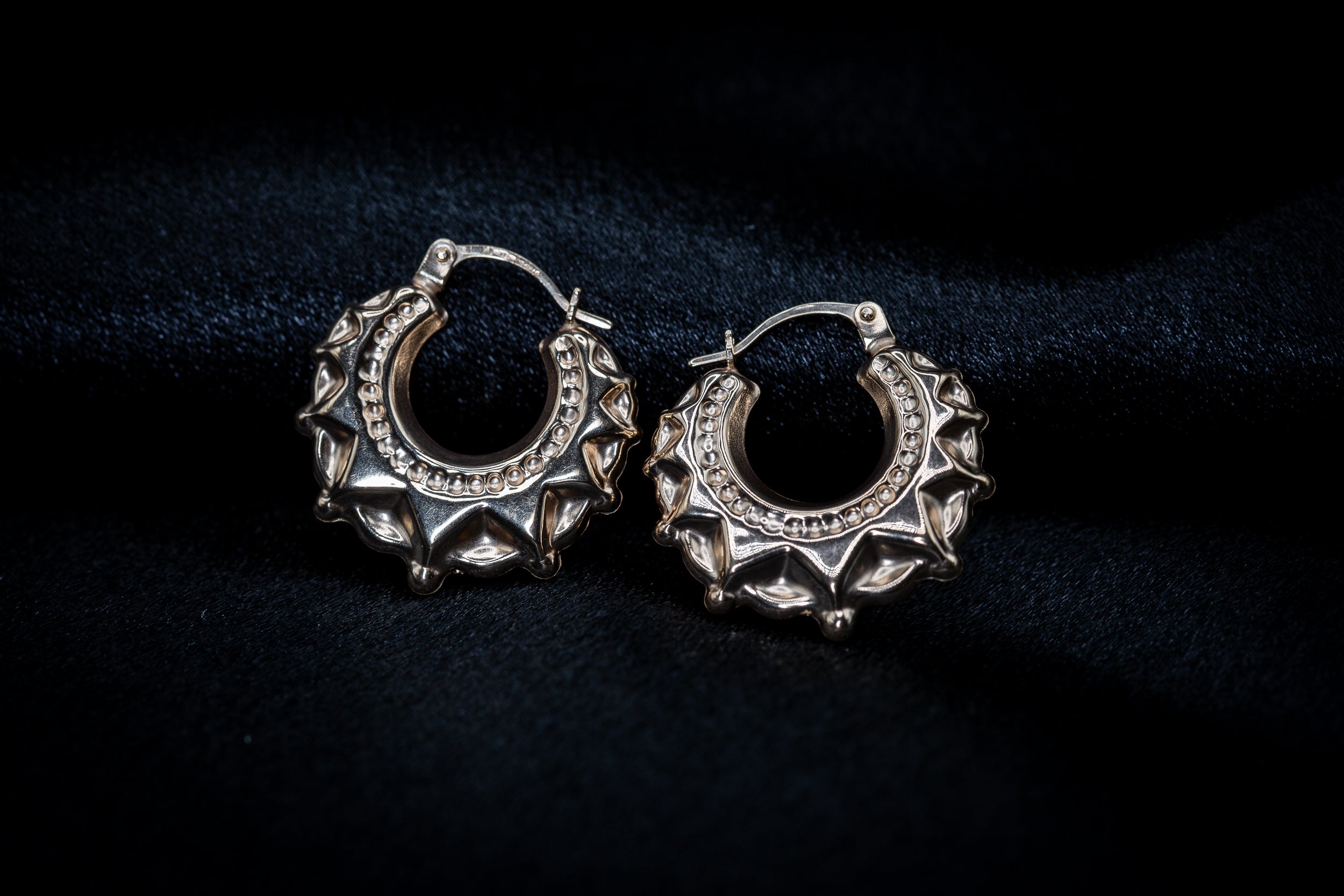 9ct Yellow Gold Round Creole Spike Earrings – Timeless & Elegant Design