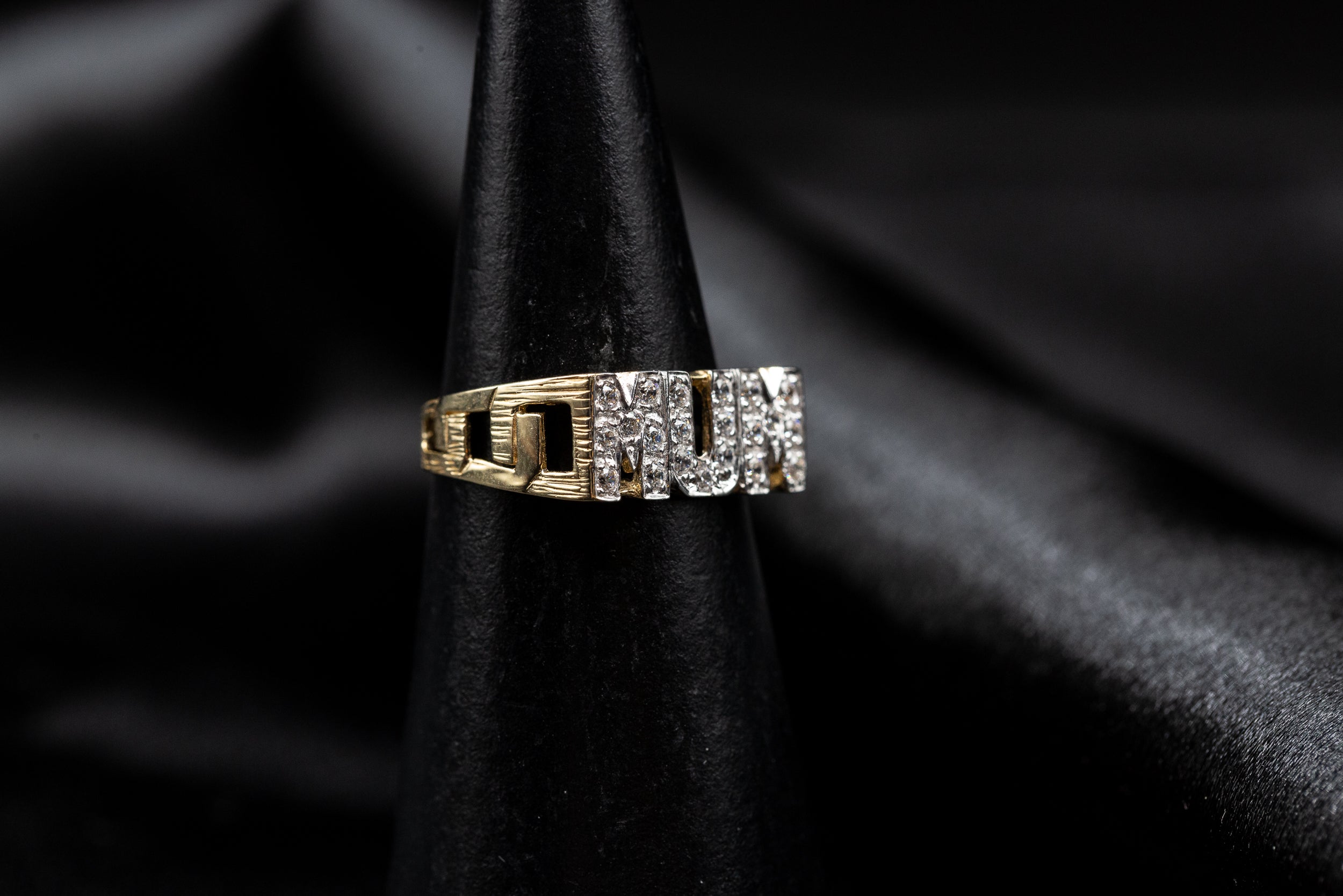 9ct Yellow Gold CZ Mum Ring – A Sparkling Tribute to Motherhood Sizes: Q & S