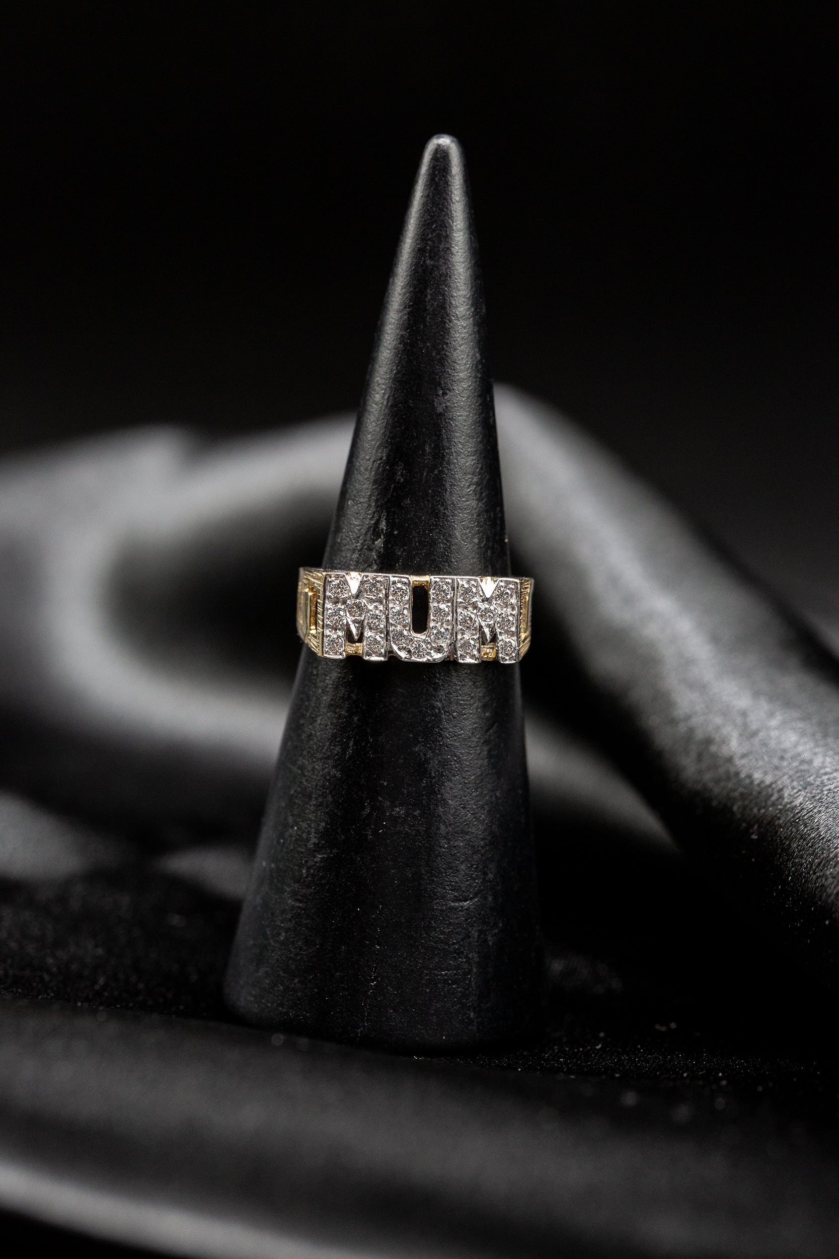 9ct Yellow Gold CZ Mum Ring – A Sparkling Tribute to Motherhood Sizes: Q & S