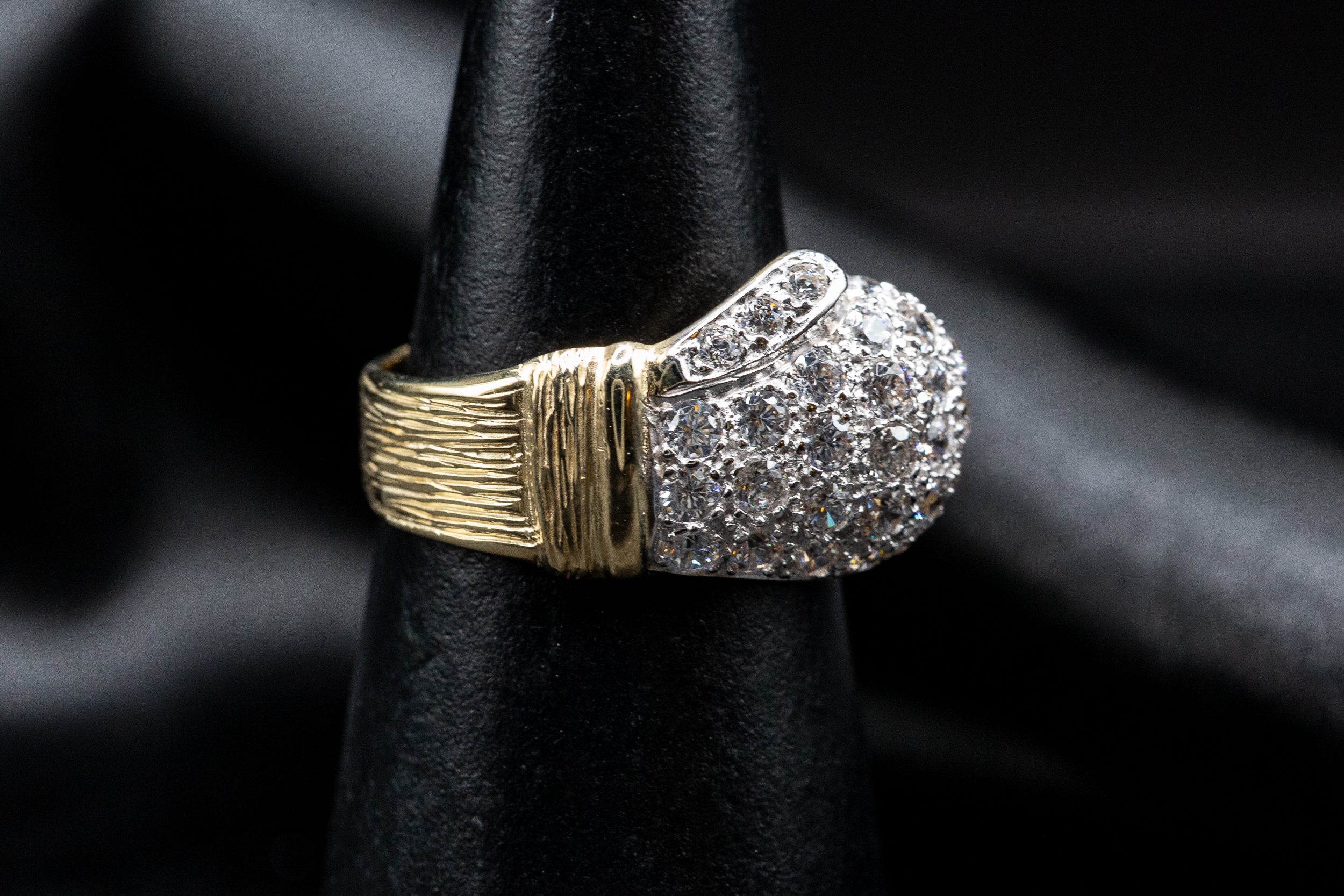 9ct Yellow Gold CZ Boxing Glove Ring – A Bold Statement of Strength & Power Sizes: T, X and R