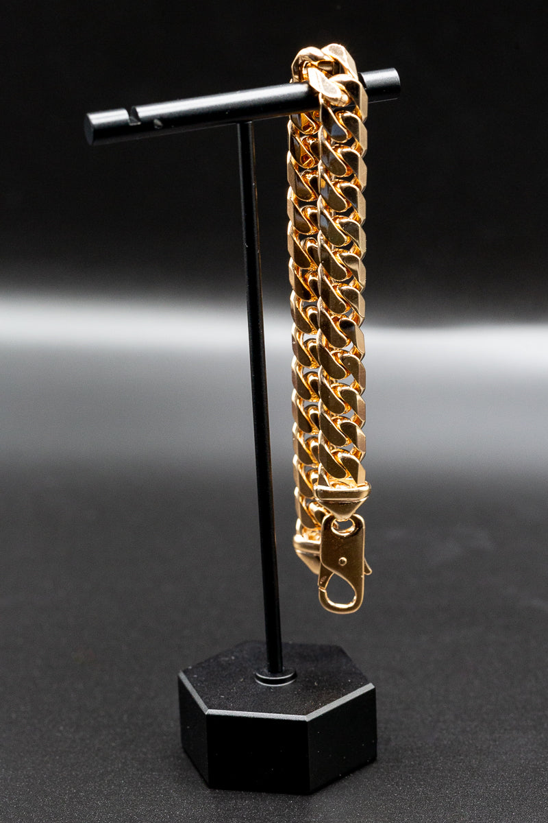 9ct Yellow Gold Large Curb Cuban Gents Bracelet 8.5 Inch