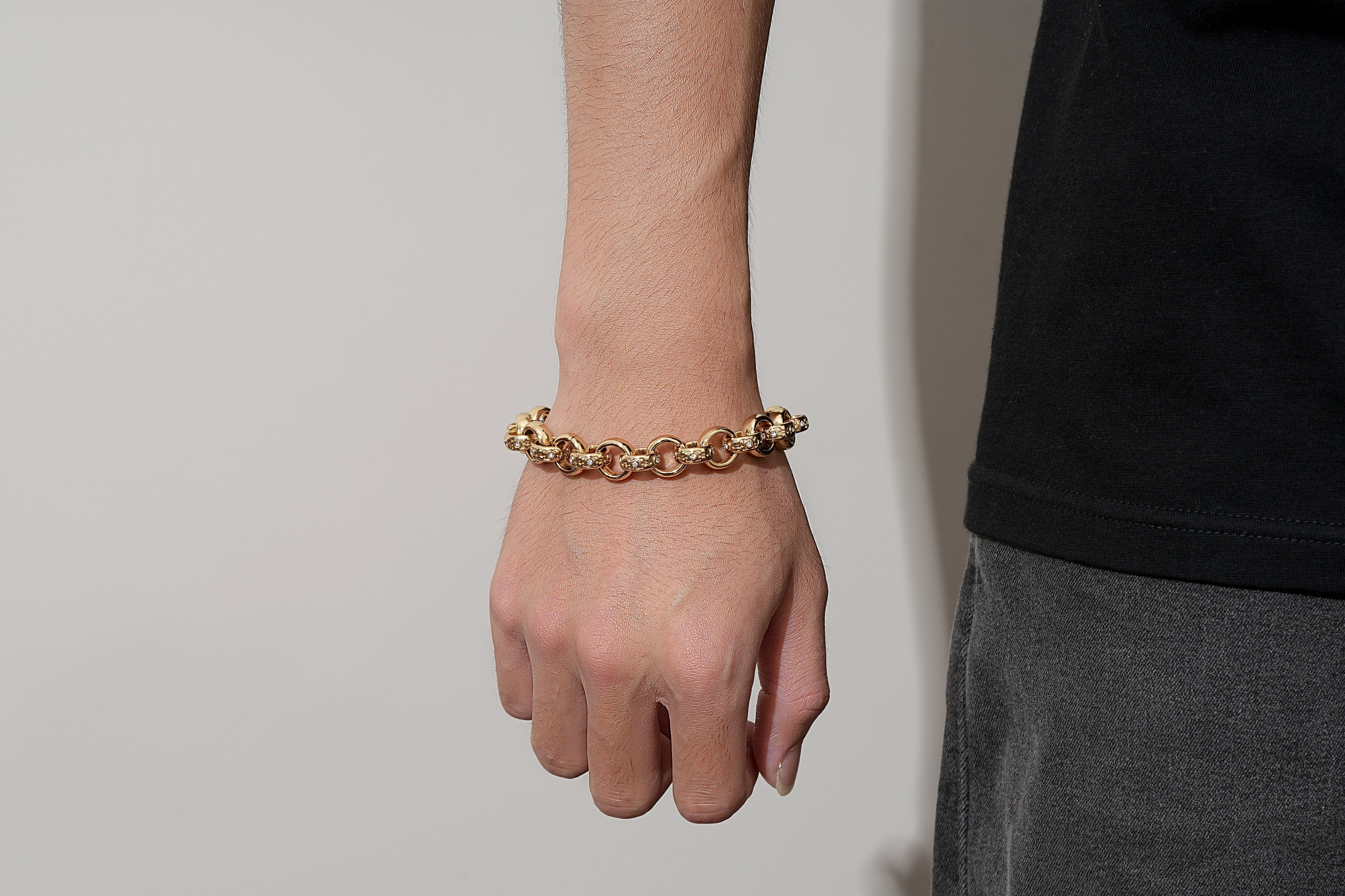 12mm Gold Alternate Crystal Pattern Belcher Bracelet 8 Inches
