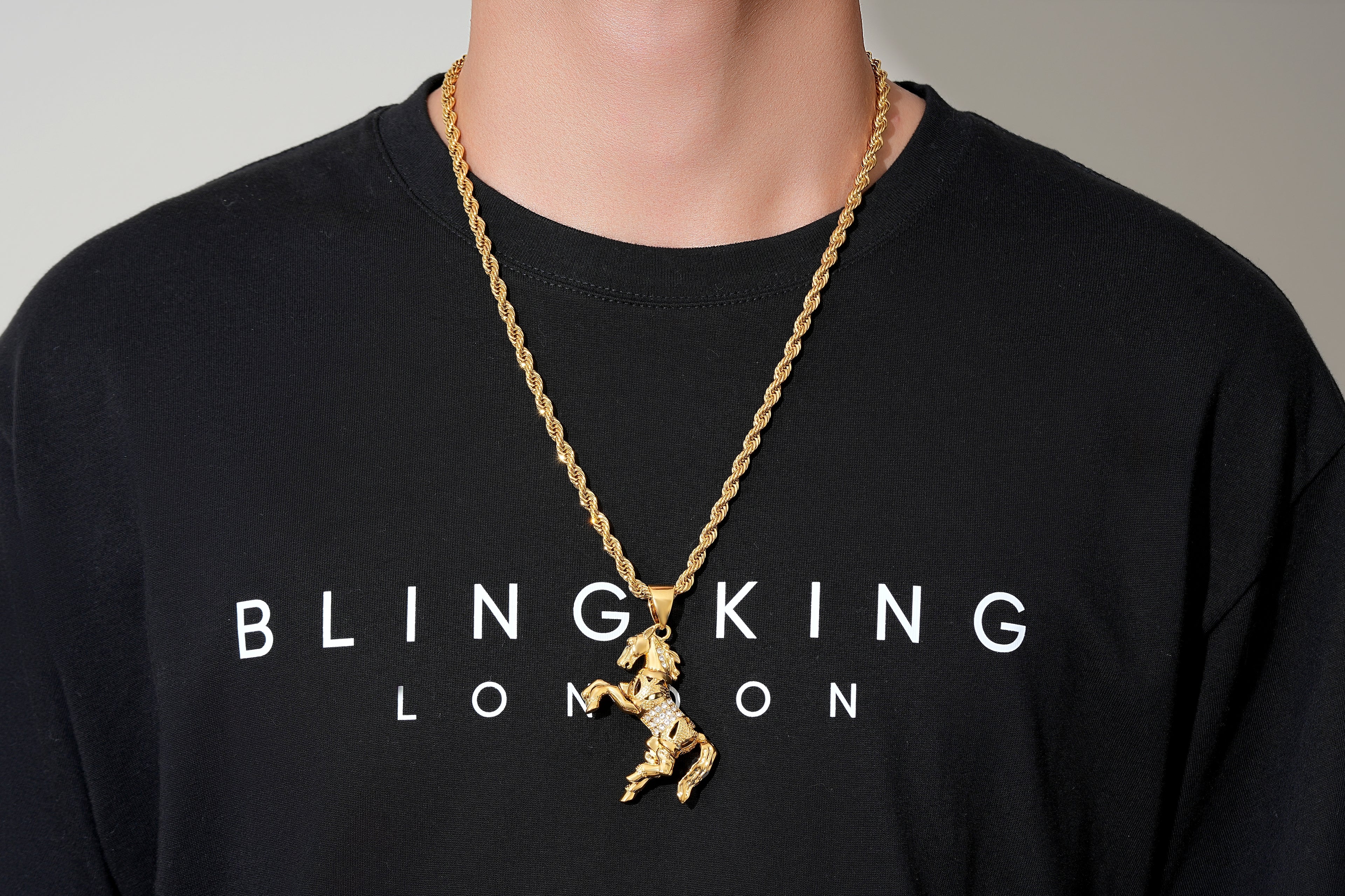 5mm Gold Moveable Horse Pendant with 24-Inch Premium Rope Chain – 74g
