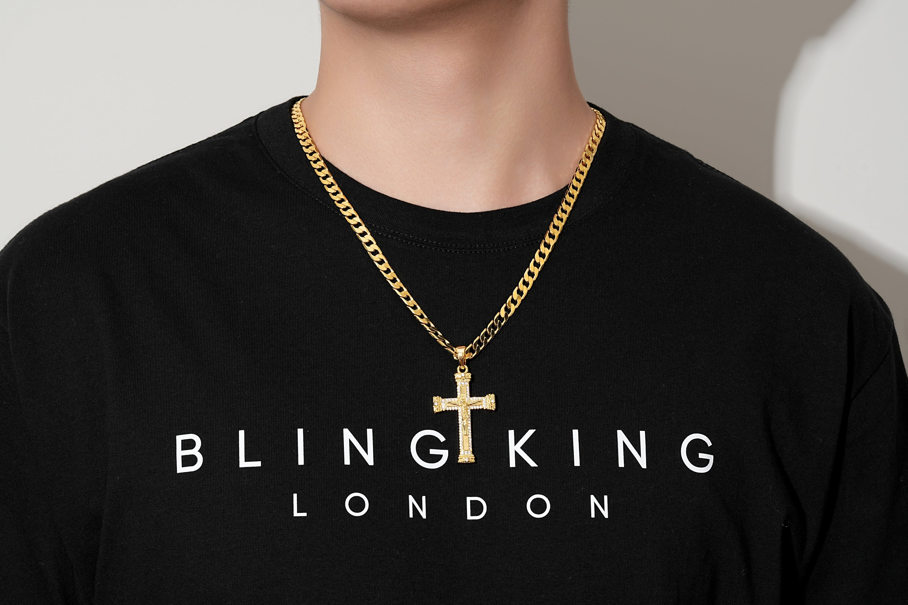 Heavy Gold Jesus Cross Crucifix Pendant with Stones 24 Inch 6mm Cuban Chain