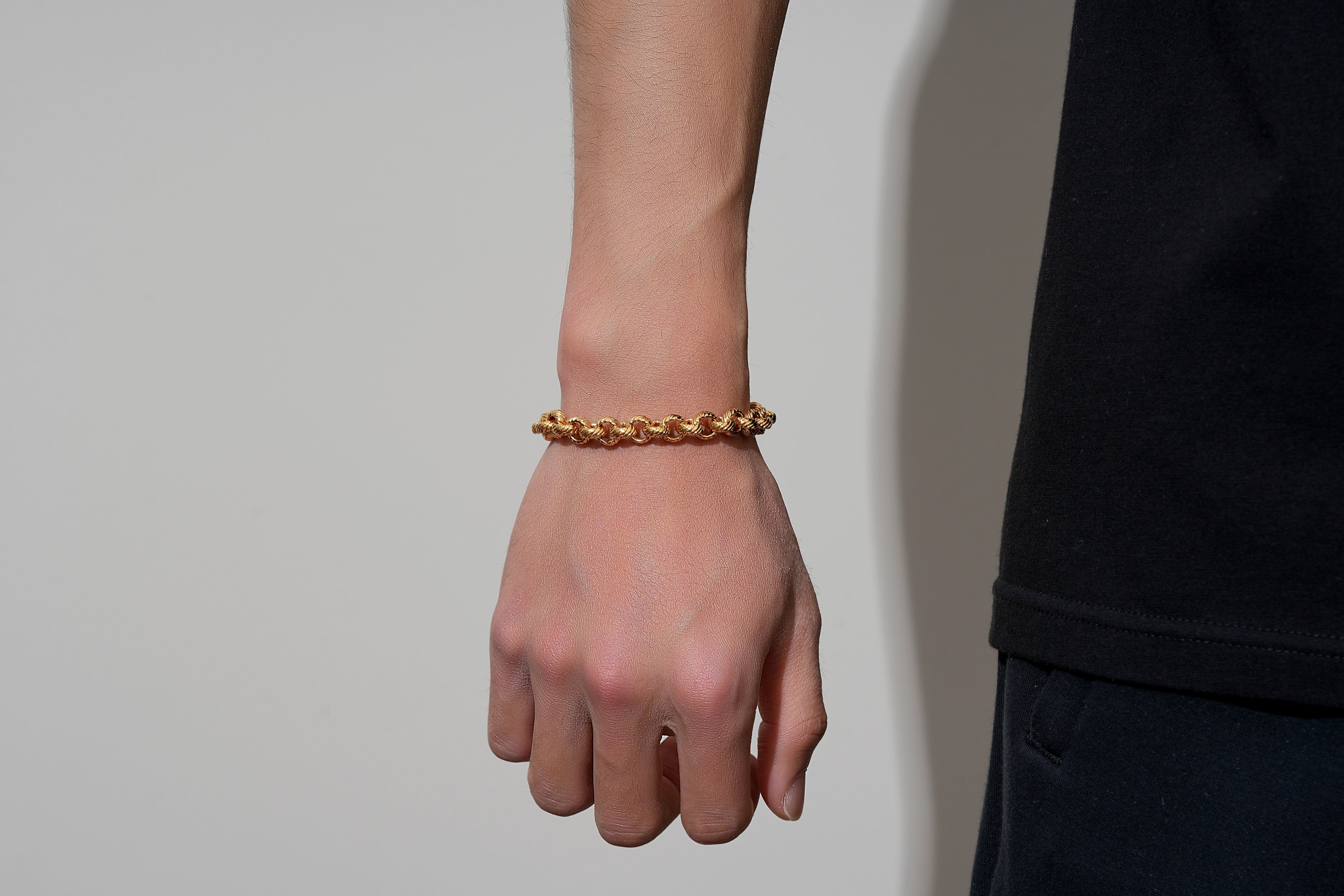 9mm Gold Lined Pattern Belcher Bracelet - 8 Inches