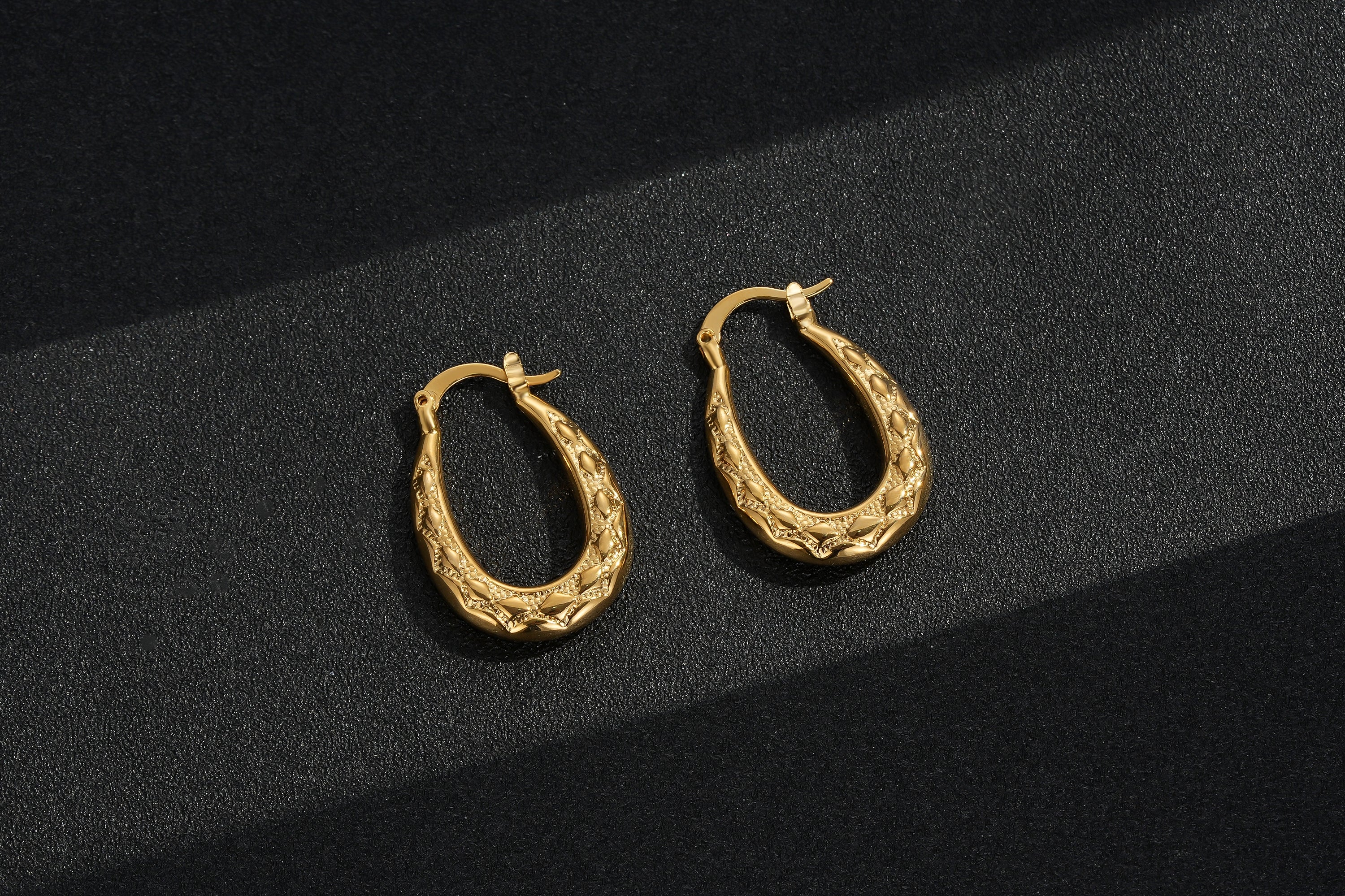 Premium Gold 25mm Oval Diamond Pattern Creole Hoop Earrings