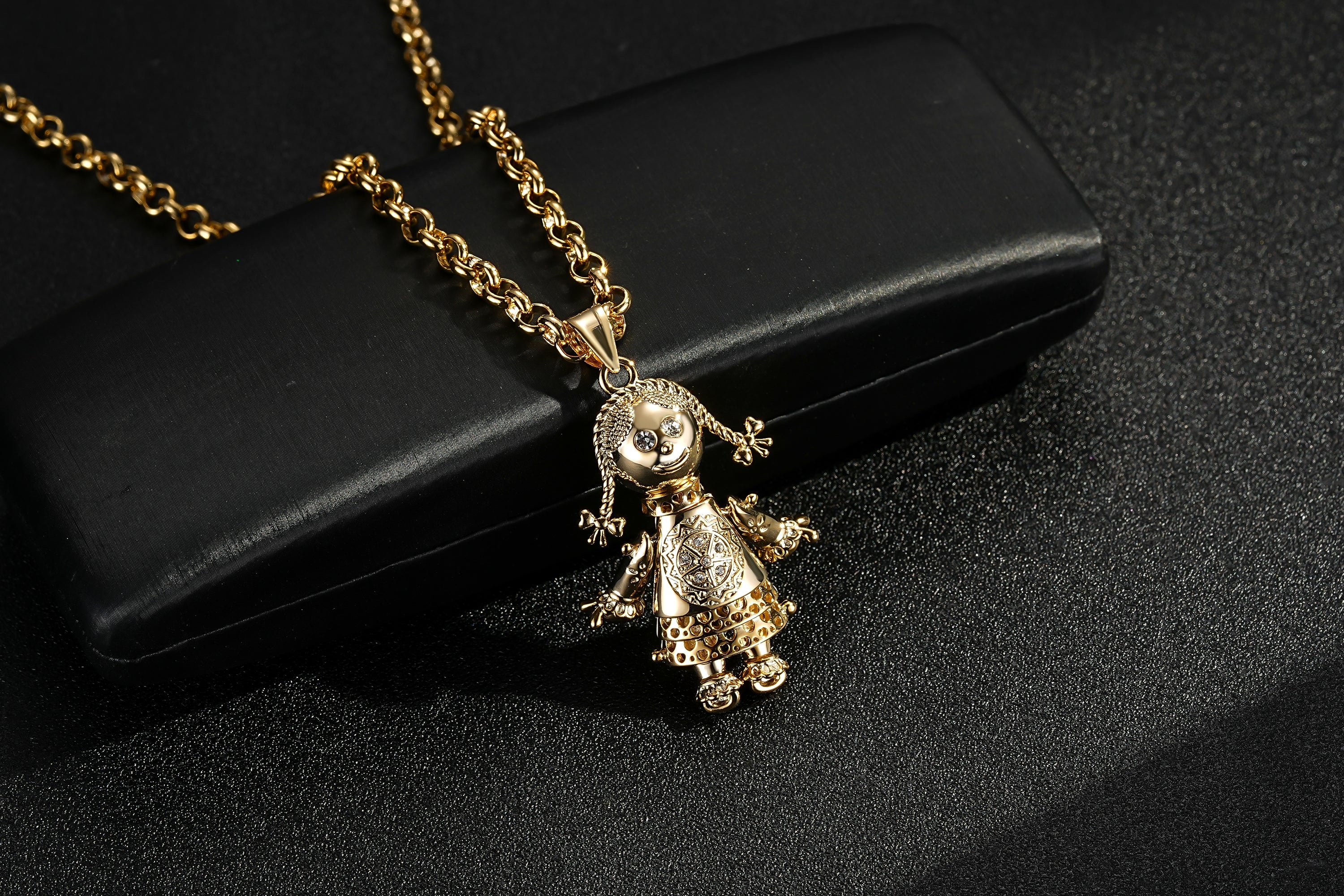 Gold Heart Rag Doll Pendant Stones 22 Inch 5.5mm Belcher Chain