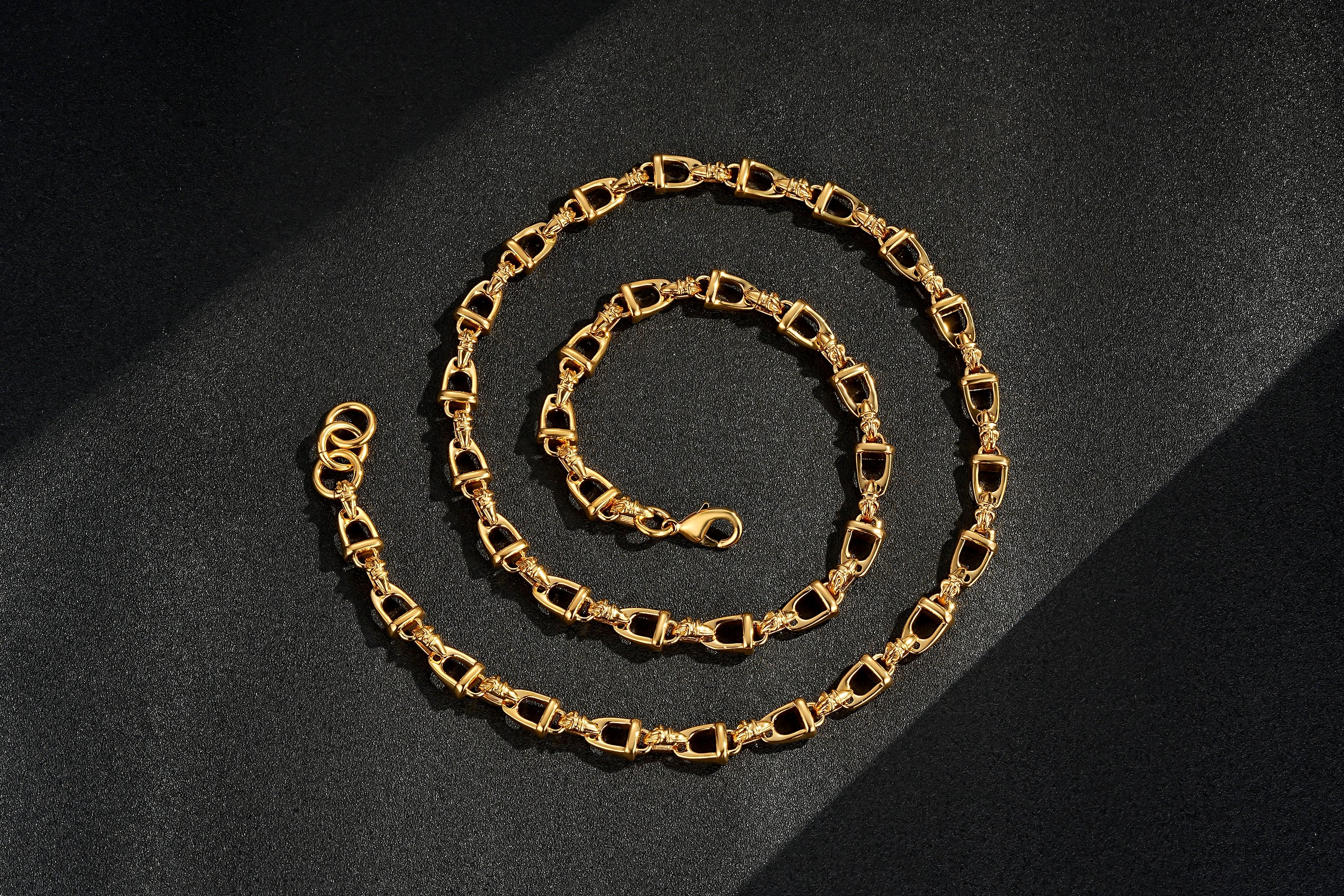 Gold Stirrup & Buckle Link Chain Necklace 24” Welded Equestrian Style 62g Heavy