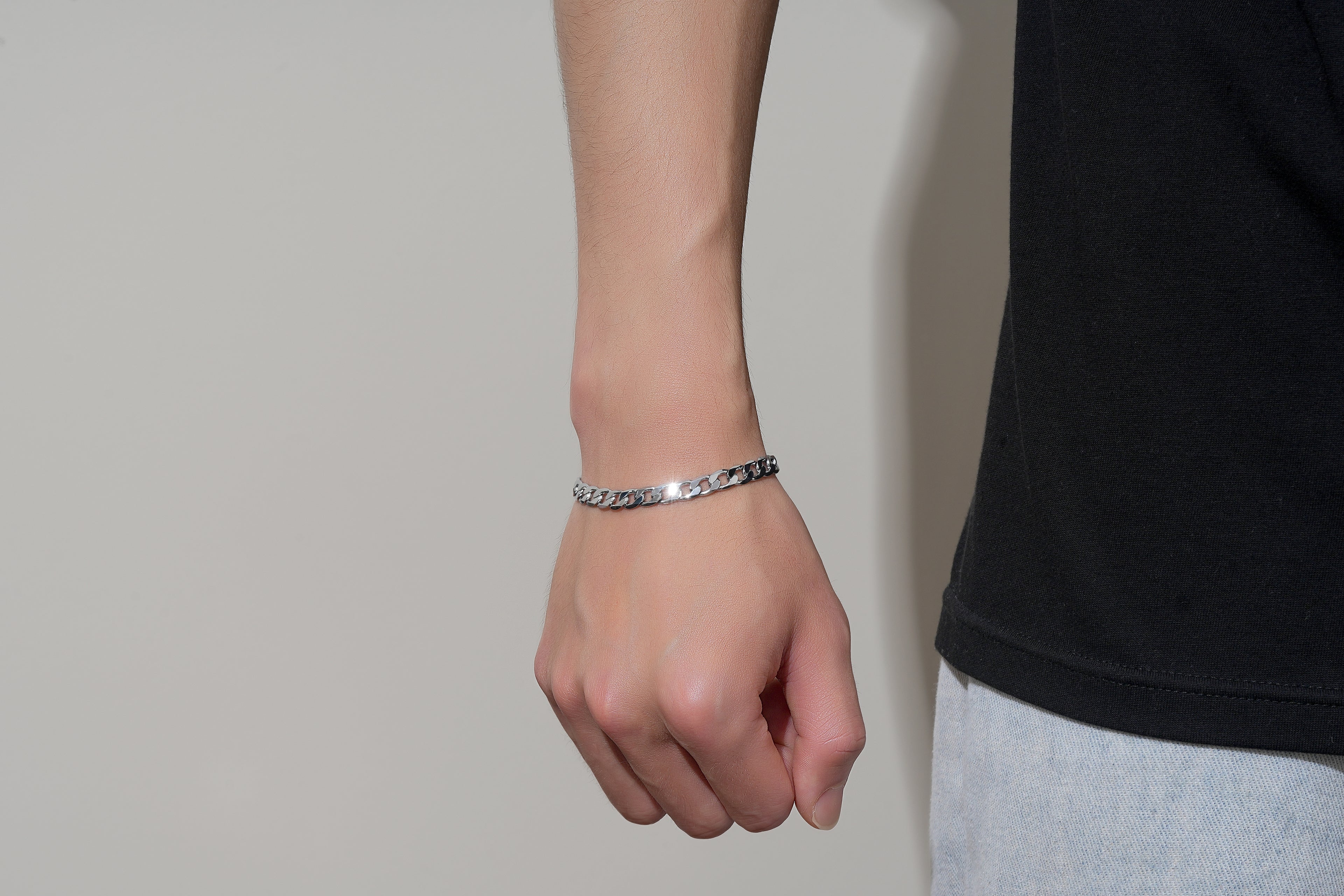 6mm Silver Cuban Curb Bracelet – High Polish Finish – 8 Inch | Classic Men&