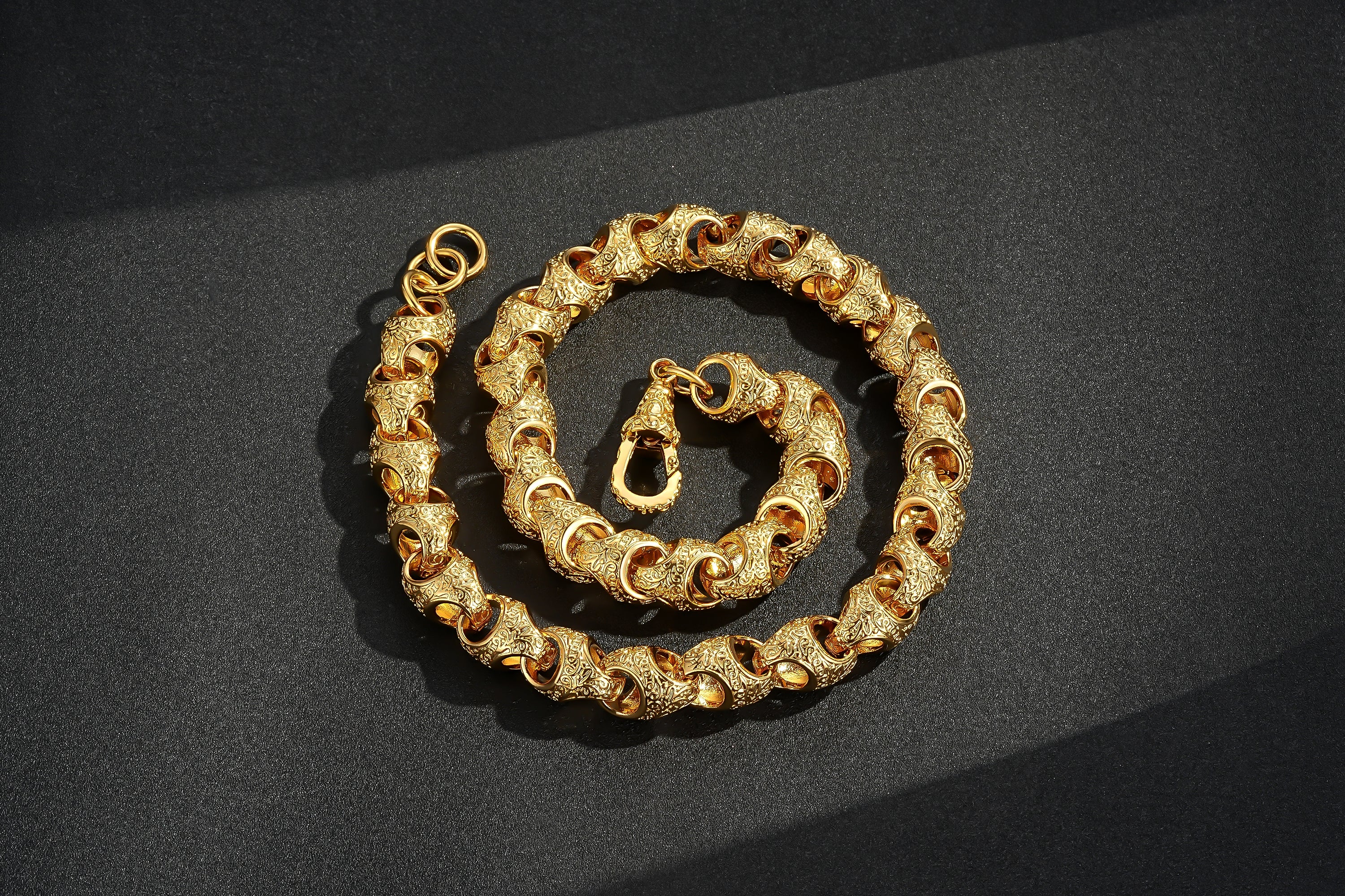 Gold Patterned Acorn Chain Necklace 28” Heavy 315g XL Statement Jewellery