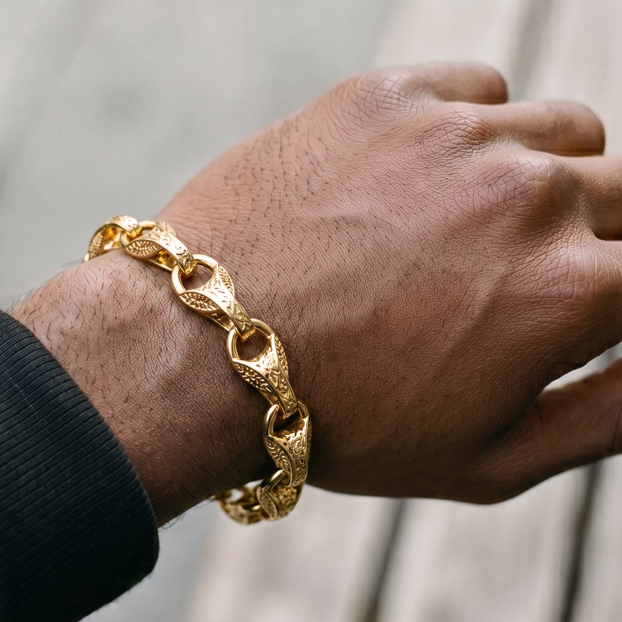 Gold 3D Tulip Bracelet 15mm