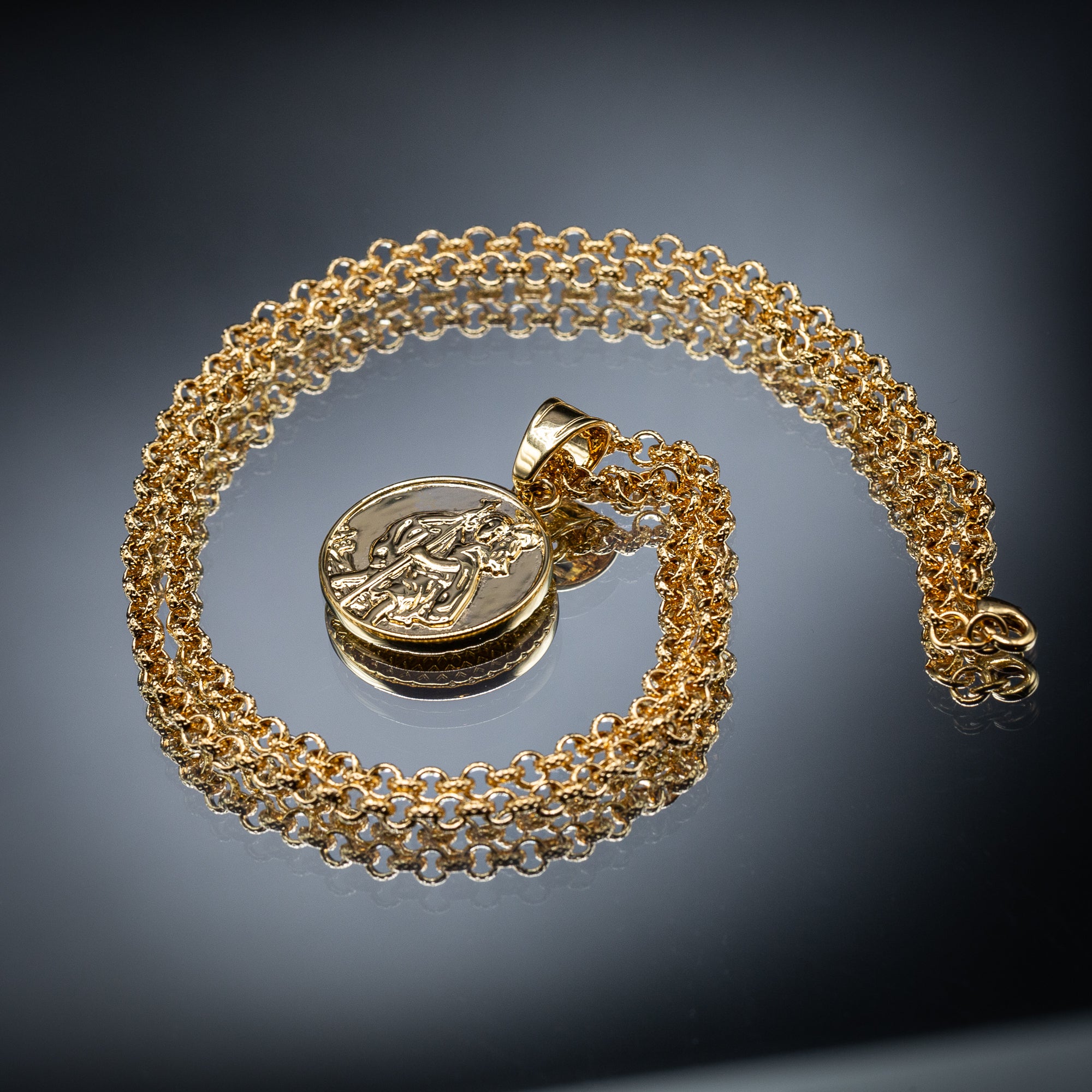 Gold St. Christopher Pendant 22 Inch 4mm Belcher Chain