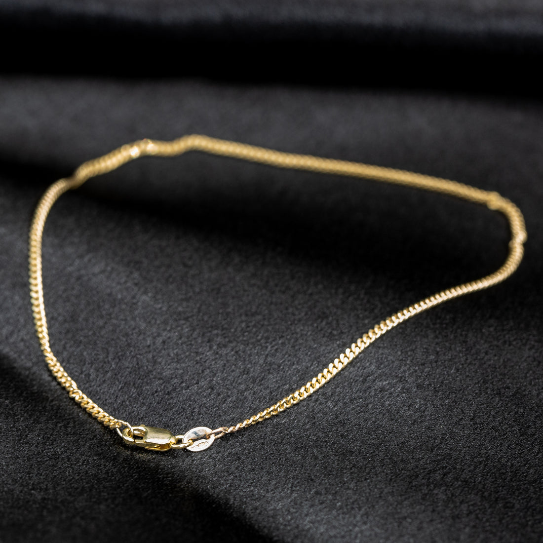 9ct Yellow Gold Diamond Cut Curb Chain Anklet – 10 inches