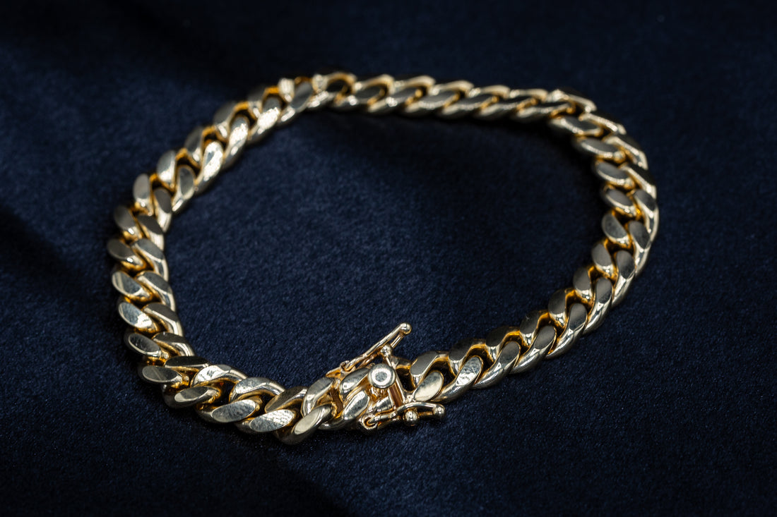 9ct Yellow Gold 8mm Cuban Bracelet – Bold & Timeless Gents’ Jewellery