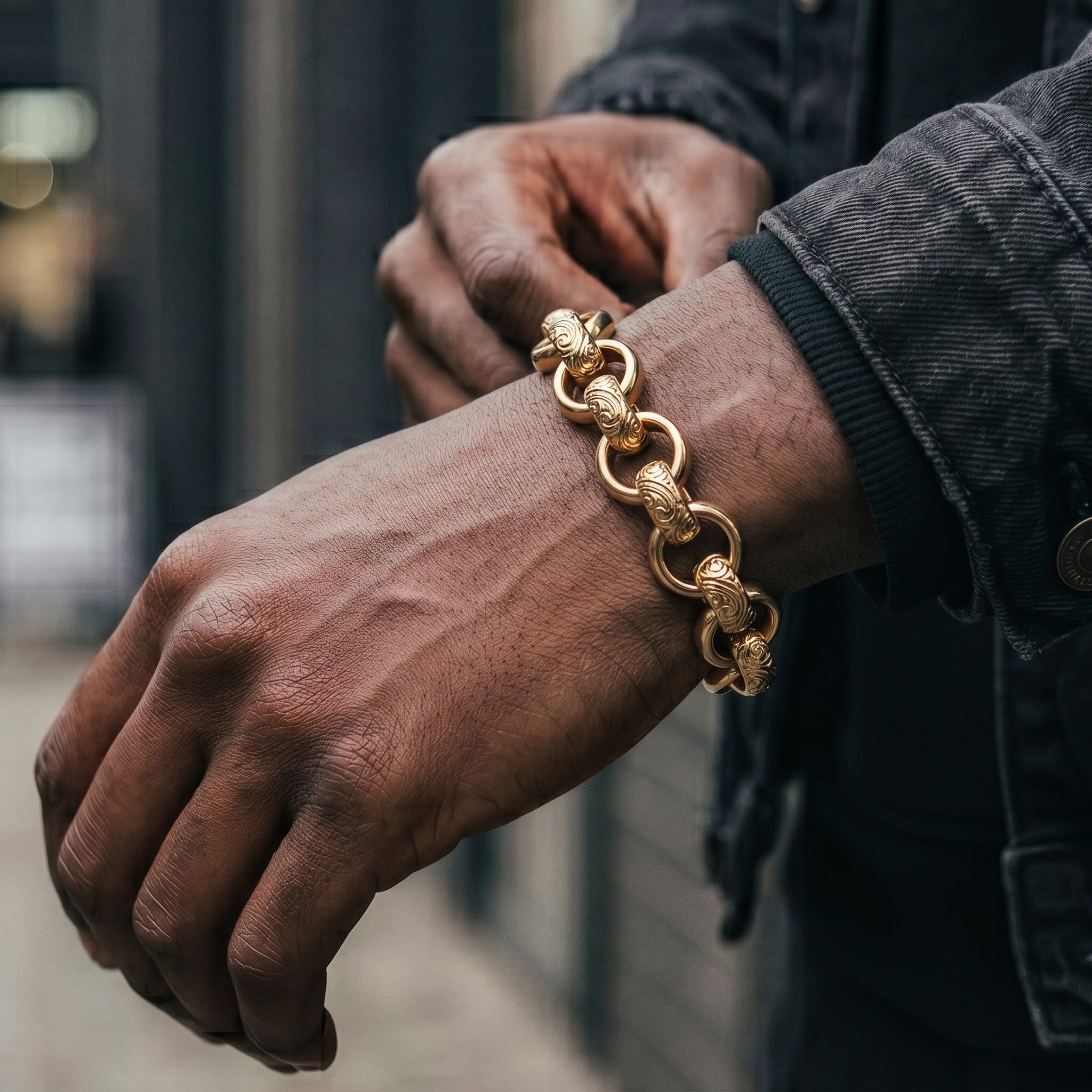 Gold Ornate Belcher Bracelet 15mm