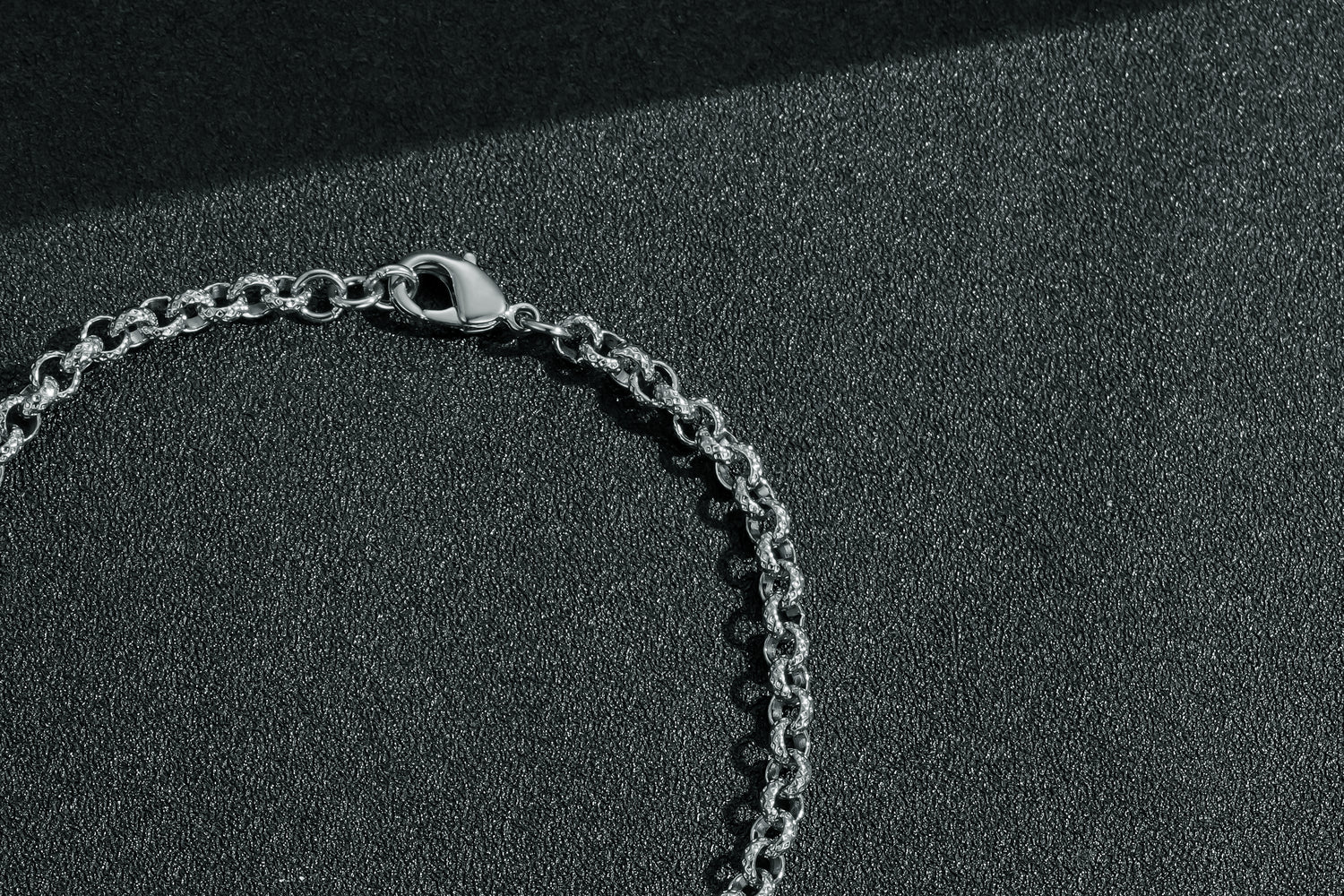 New 4mm Silver Diamond Cut Pattern Belcher Bracelet – 8 Inch