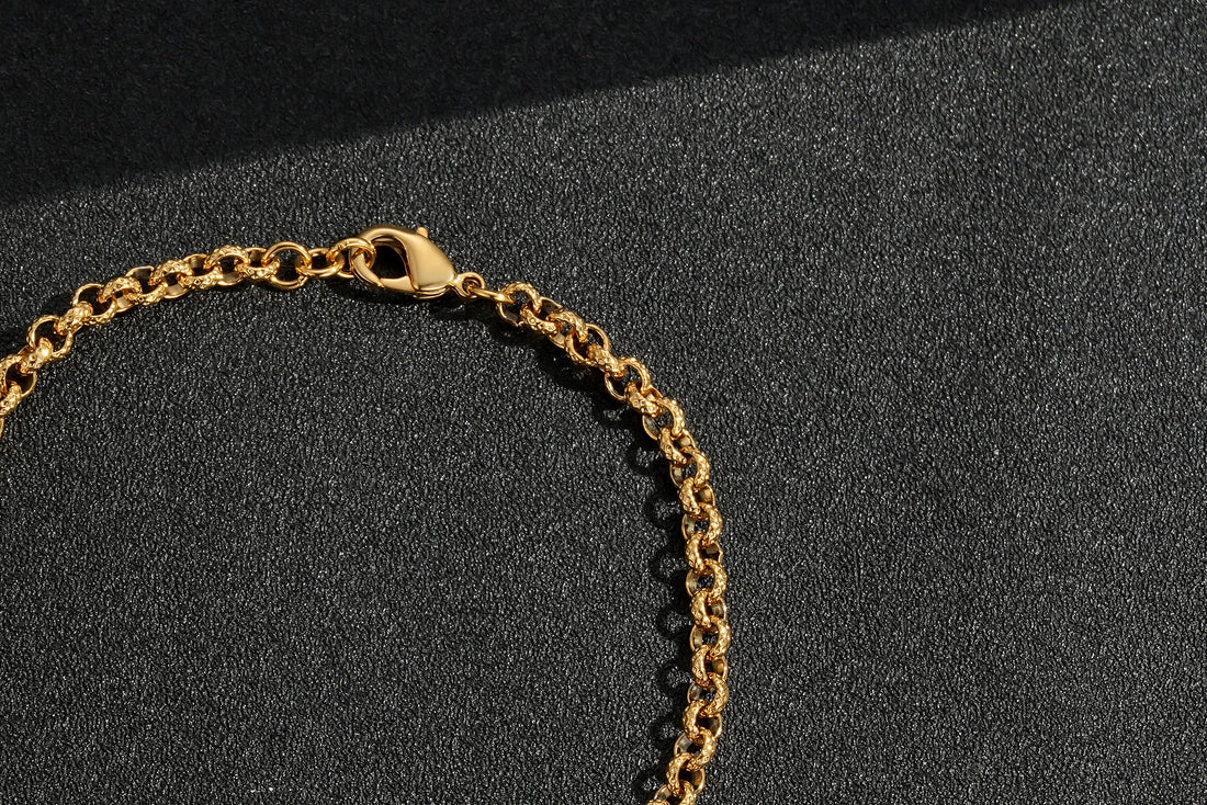 4mm Gold Diamond Cut Pattern Belcher Bracelet – 6 and 8 Inches