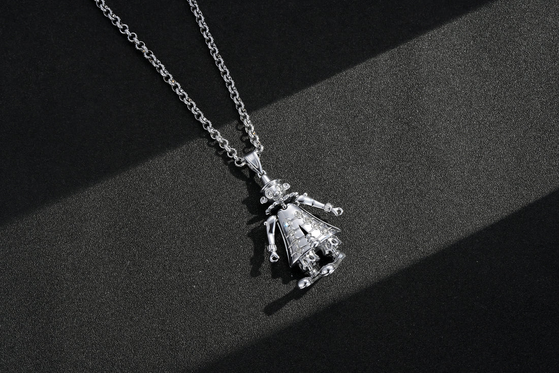 Silver Large Clown Pendant – 24 Inch with 4mm Belcher Chain