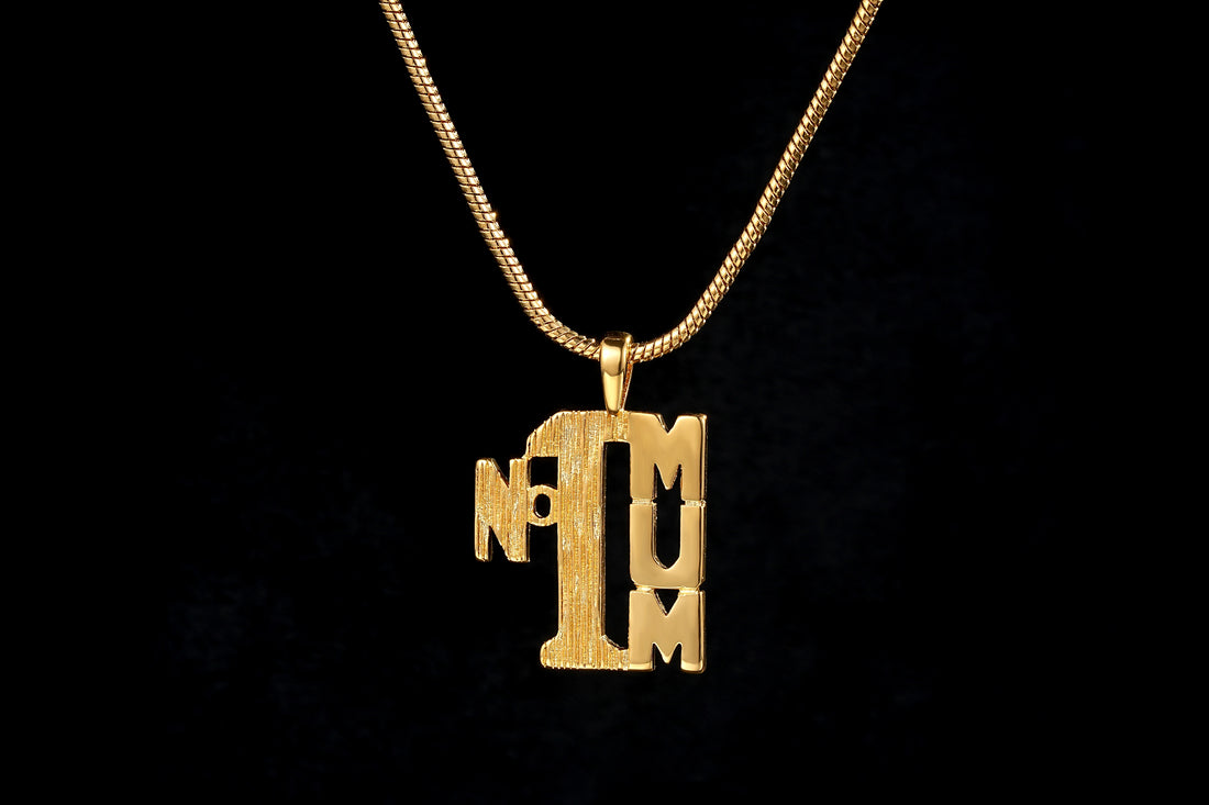 Gold No1 MUM Pendant Necklace 22” Snake Chain Gift for Mum 17g