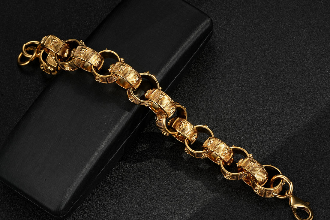 Luxury 20mm Gold Bulldog Belcher Bracelet 9 Inch