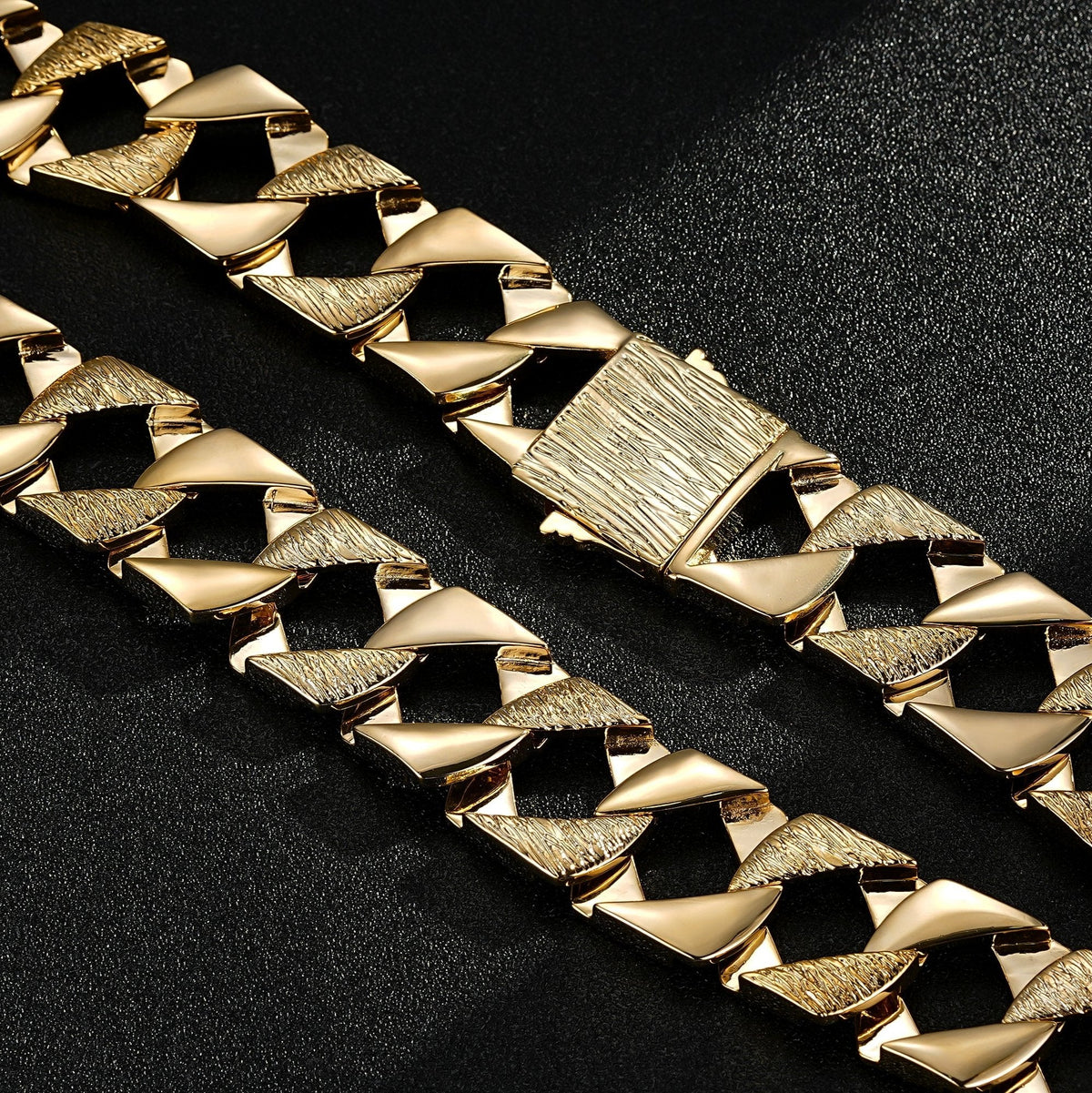 Gold Bark-Chaps Curb Chain &amp; Bracelet Set 27mm