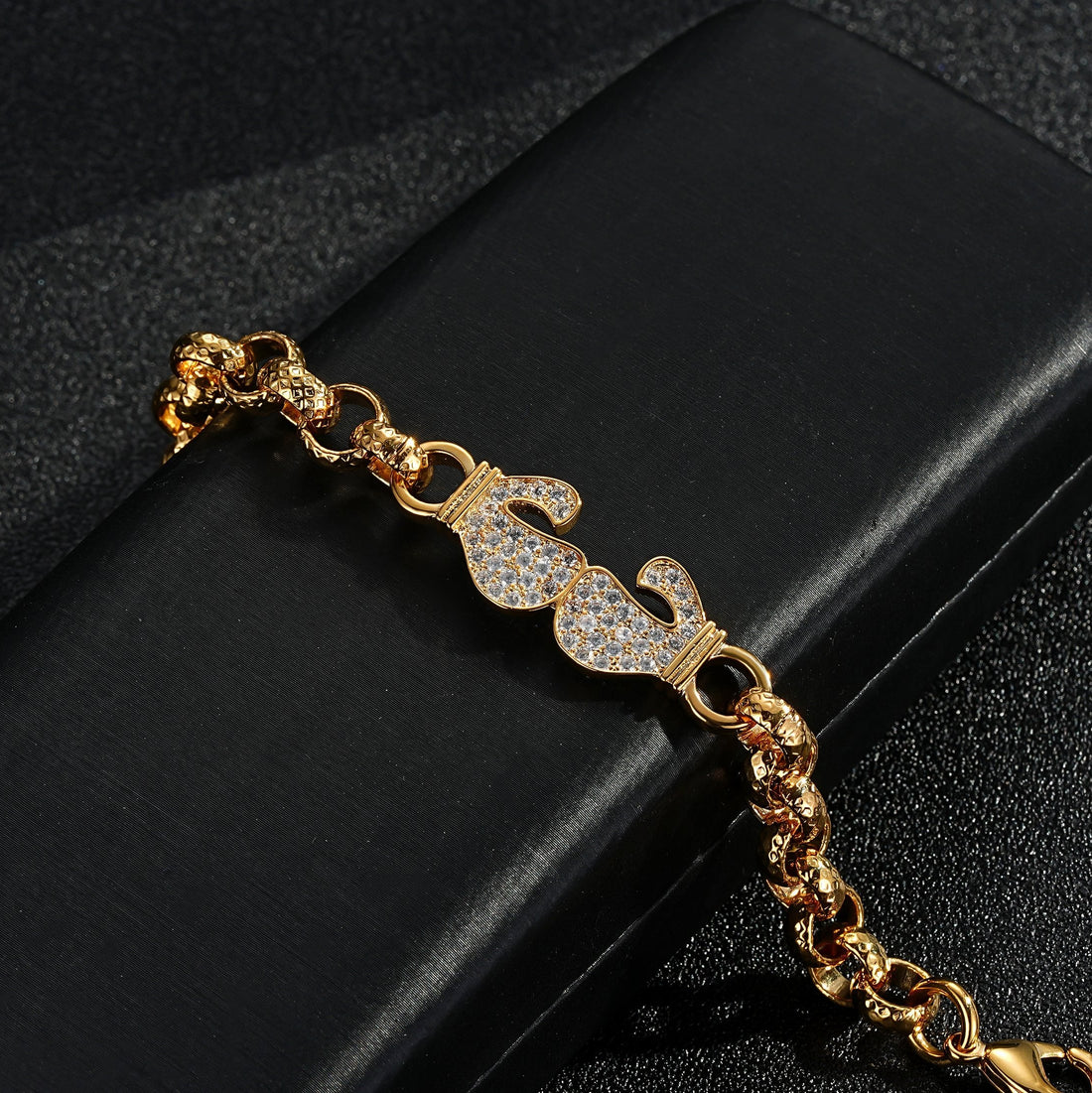 8mm Gold Boxing Gloves Belcher Bracelet 8.5 Inch