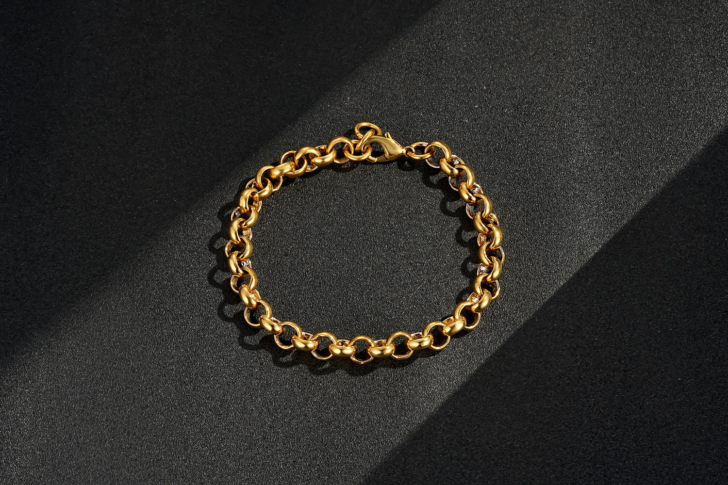 8mm Gold Belcher Bracelet – Classic 8 Inches, Smooth Pattern