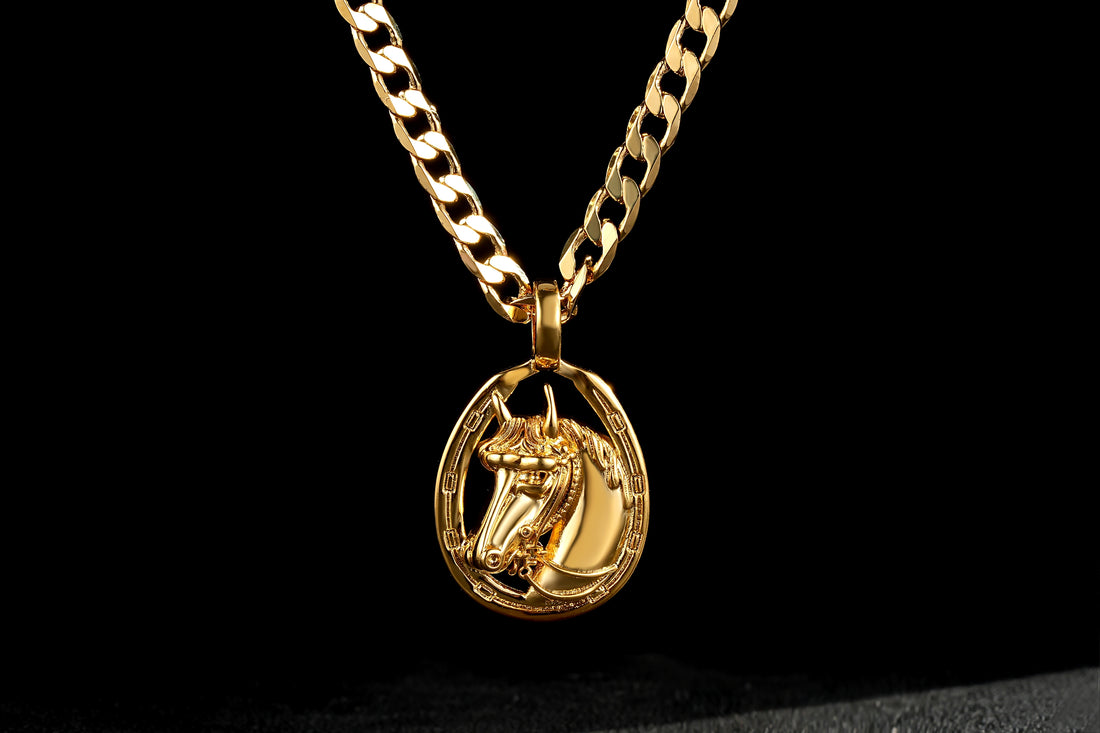 6mm Gold Cuban Chain with Horseshoe Pendant – 24 Inches