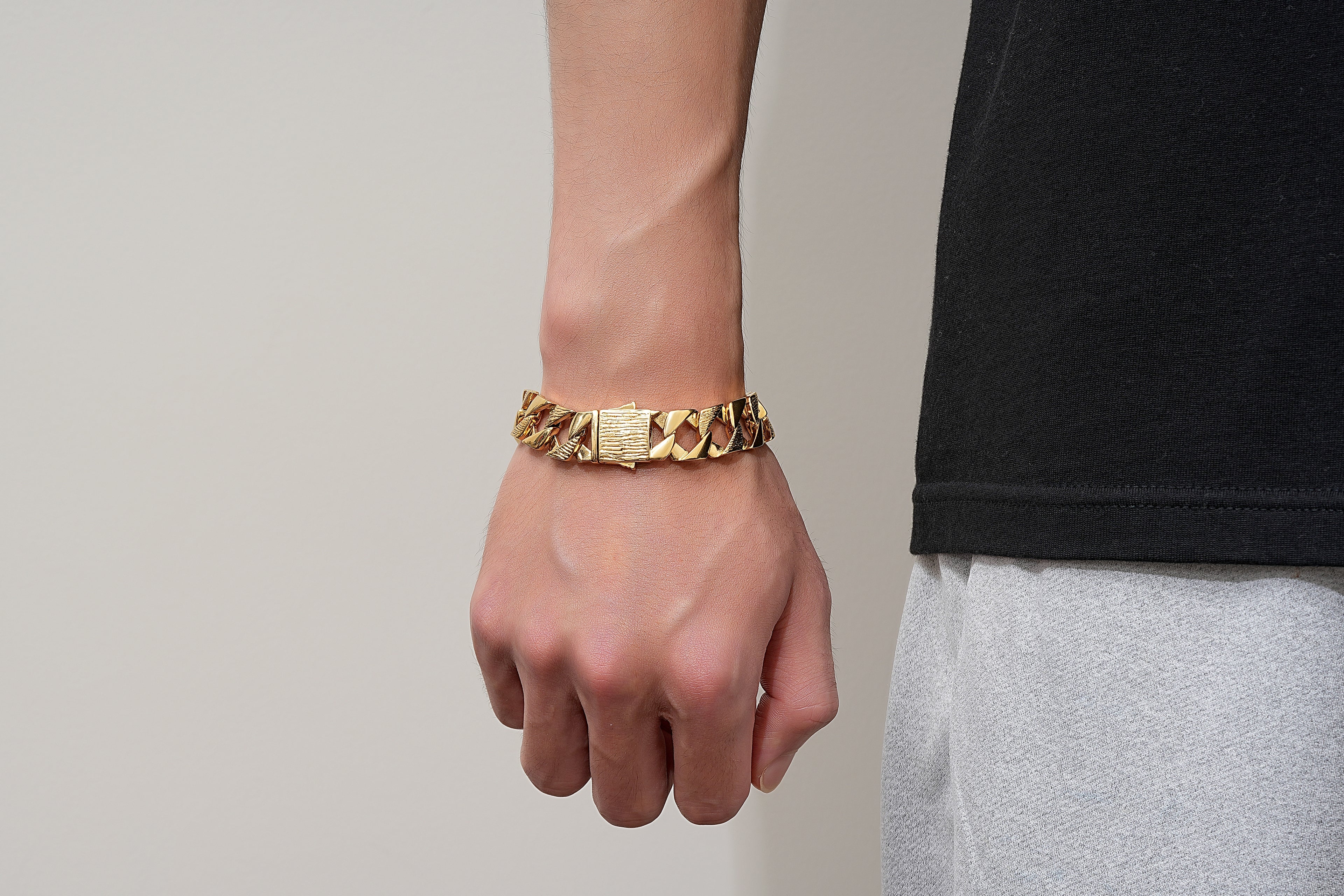 14mm Chunky Yellow Gold Curb Cuban Bracelet – Fits 8-Inch Wrist