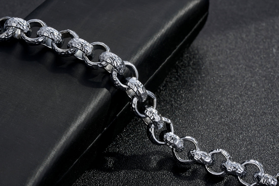 12mm Diamond-Patterned Belcher Bracelet with Albert Clasp – Premium Silver-Filled, 8 Inch