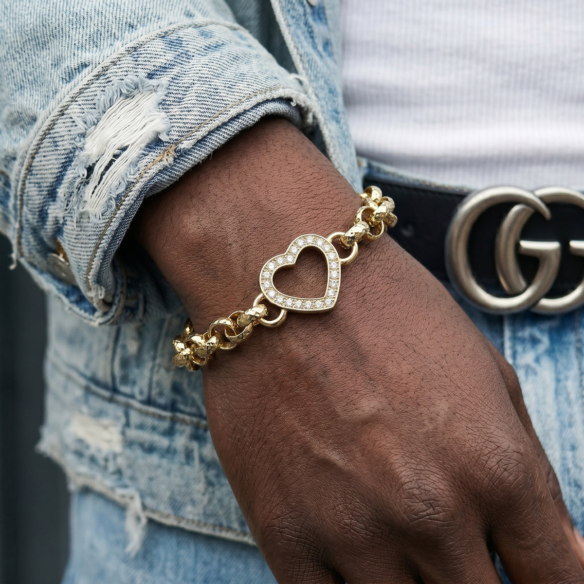 Gold Open Heart Belcher Bracelet 8mm