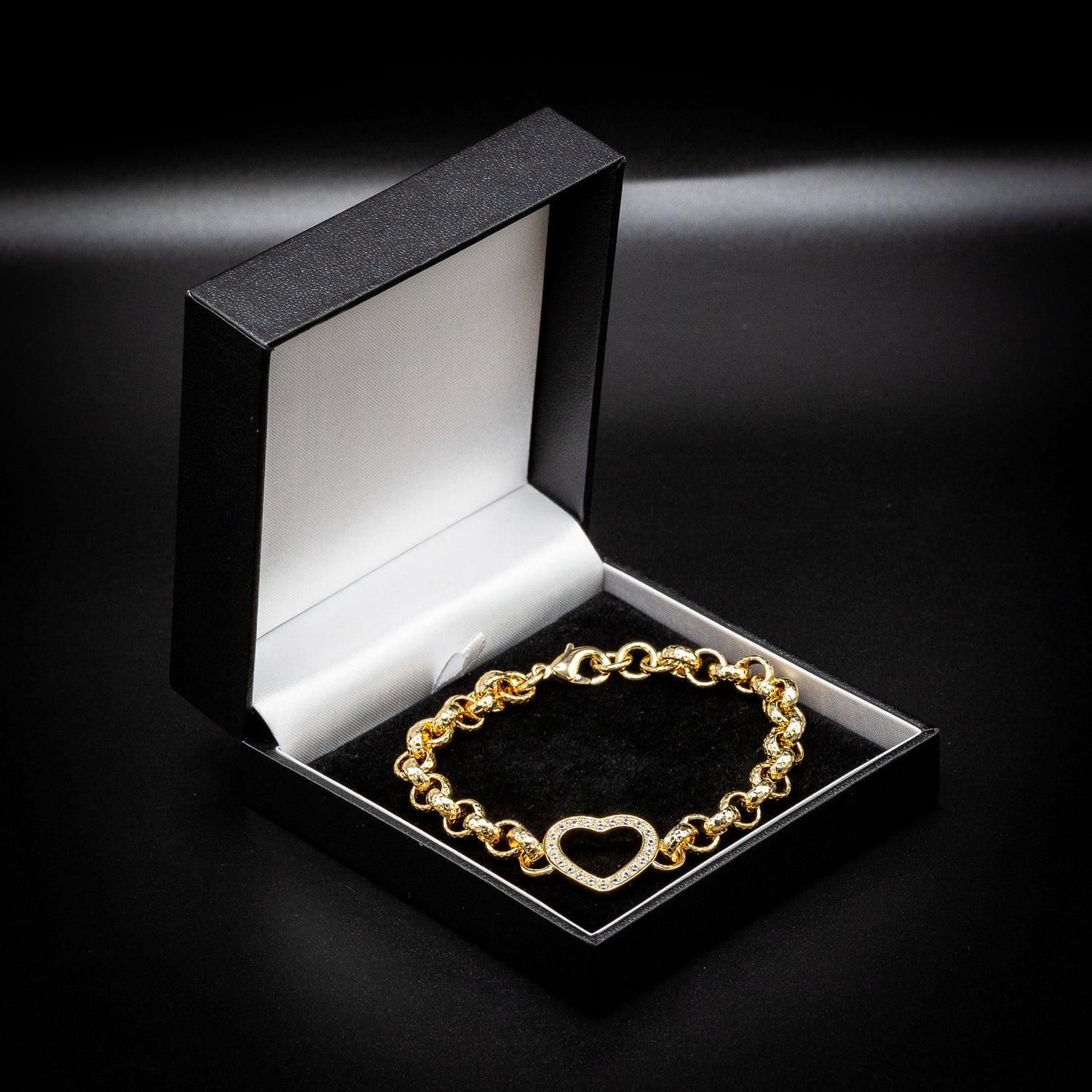 8mm Gold Open Heart Belcher Bracelet Stones 8/8.5 Inch