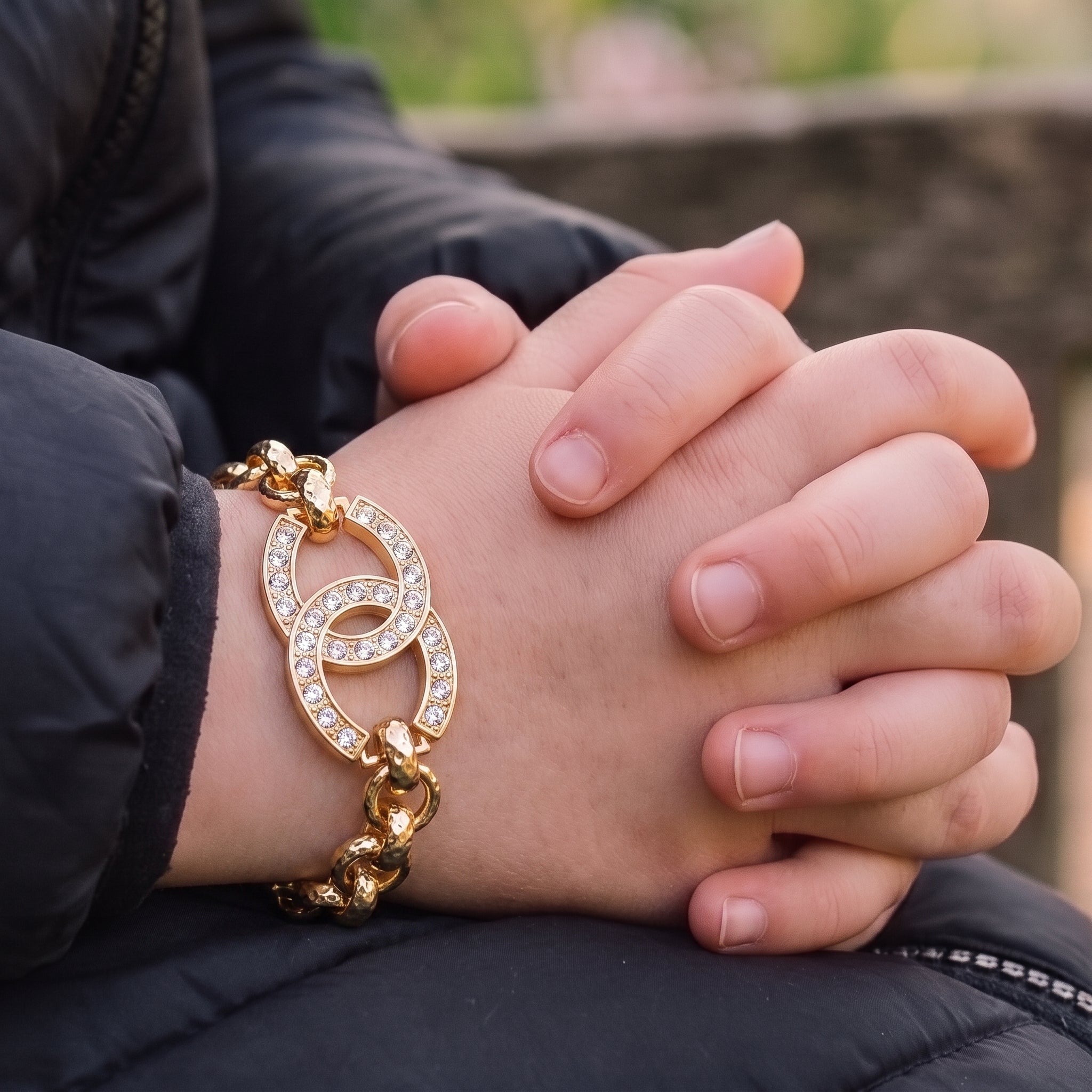 Gold Horseshoe Crystal Belcher Bracelet 6inches