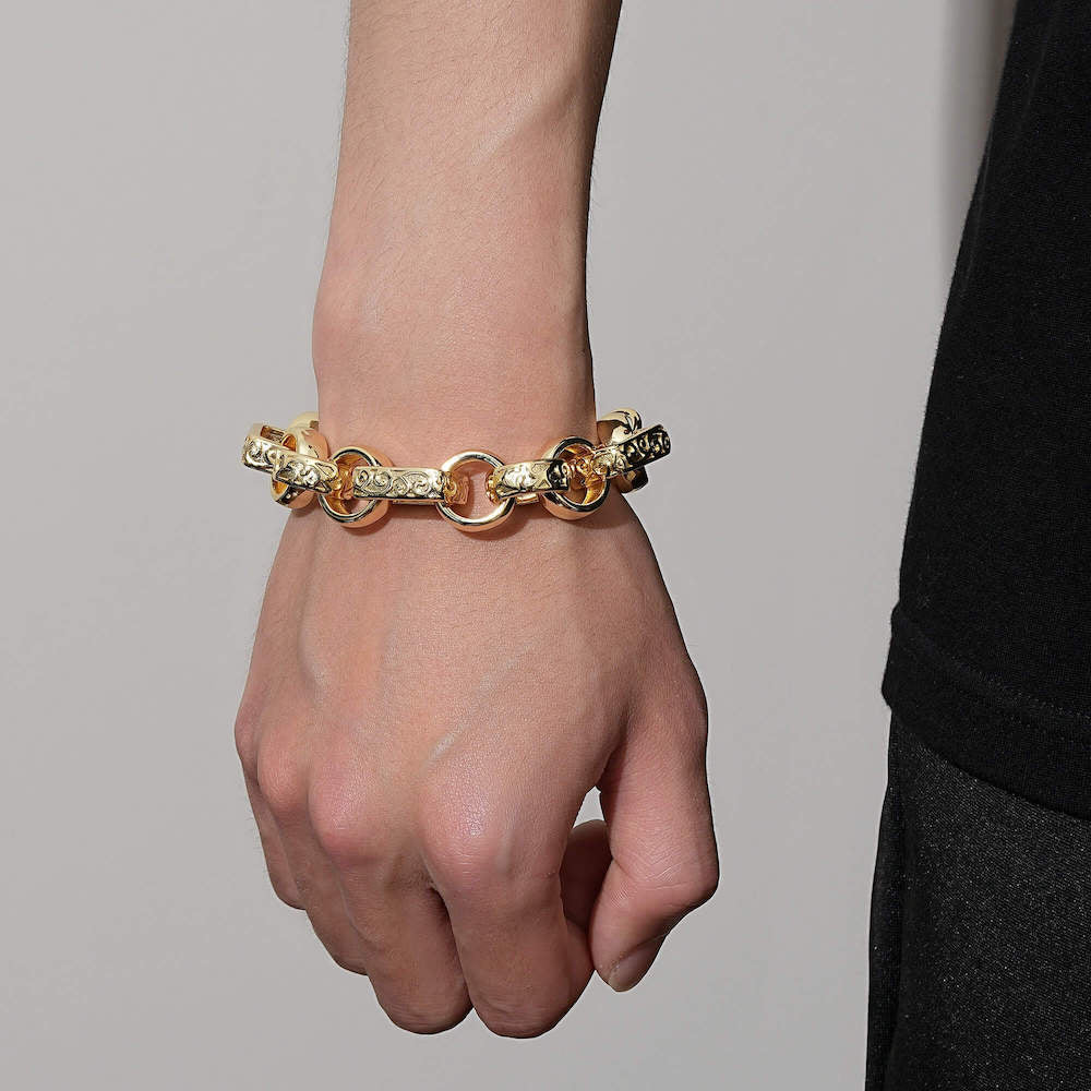 Gold-filled big gypsy link bracelet, 18mm wide, 8-9 inches long, 74 grams.