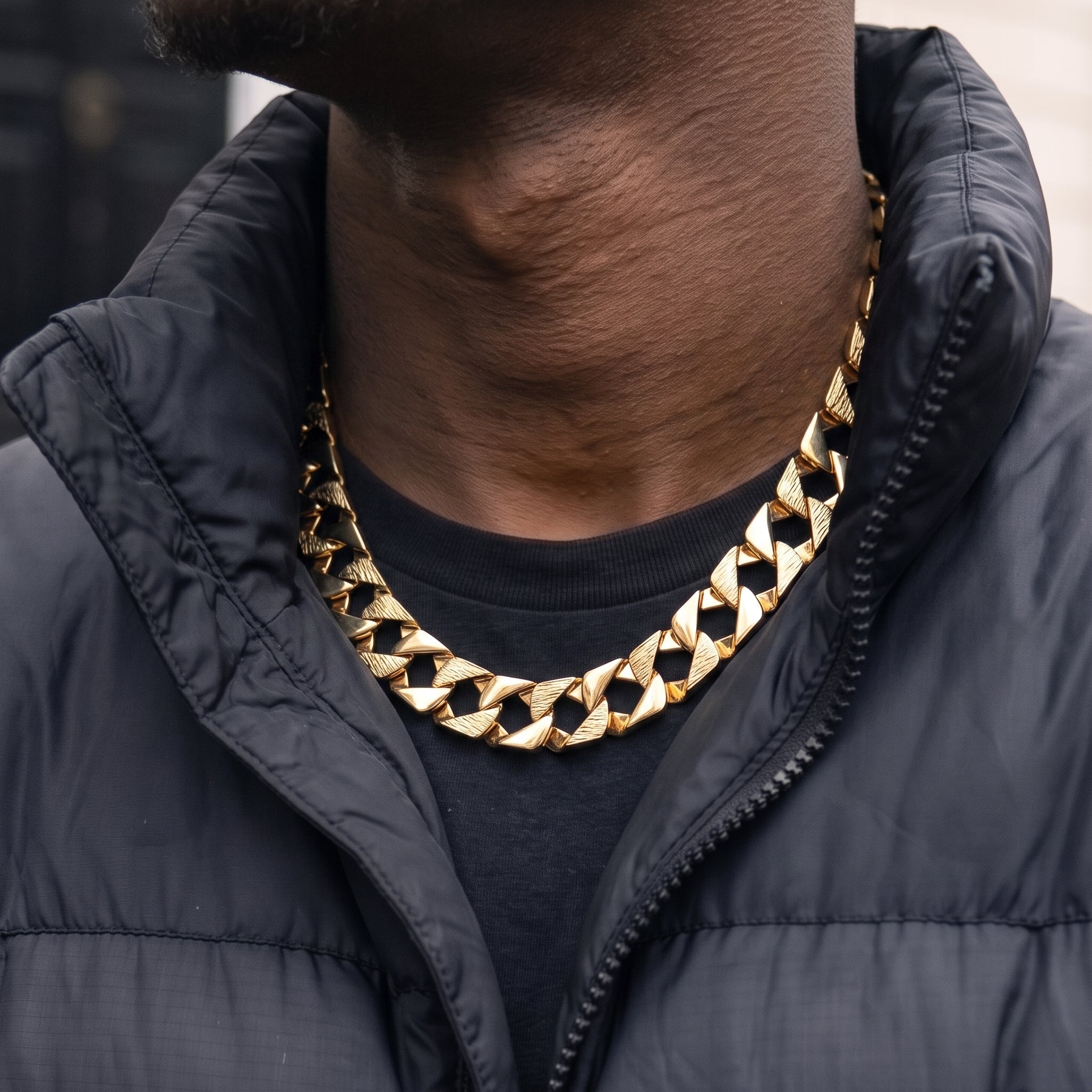 Gold Bark-Chaps Curb Chain 27mm
