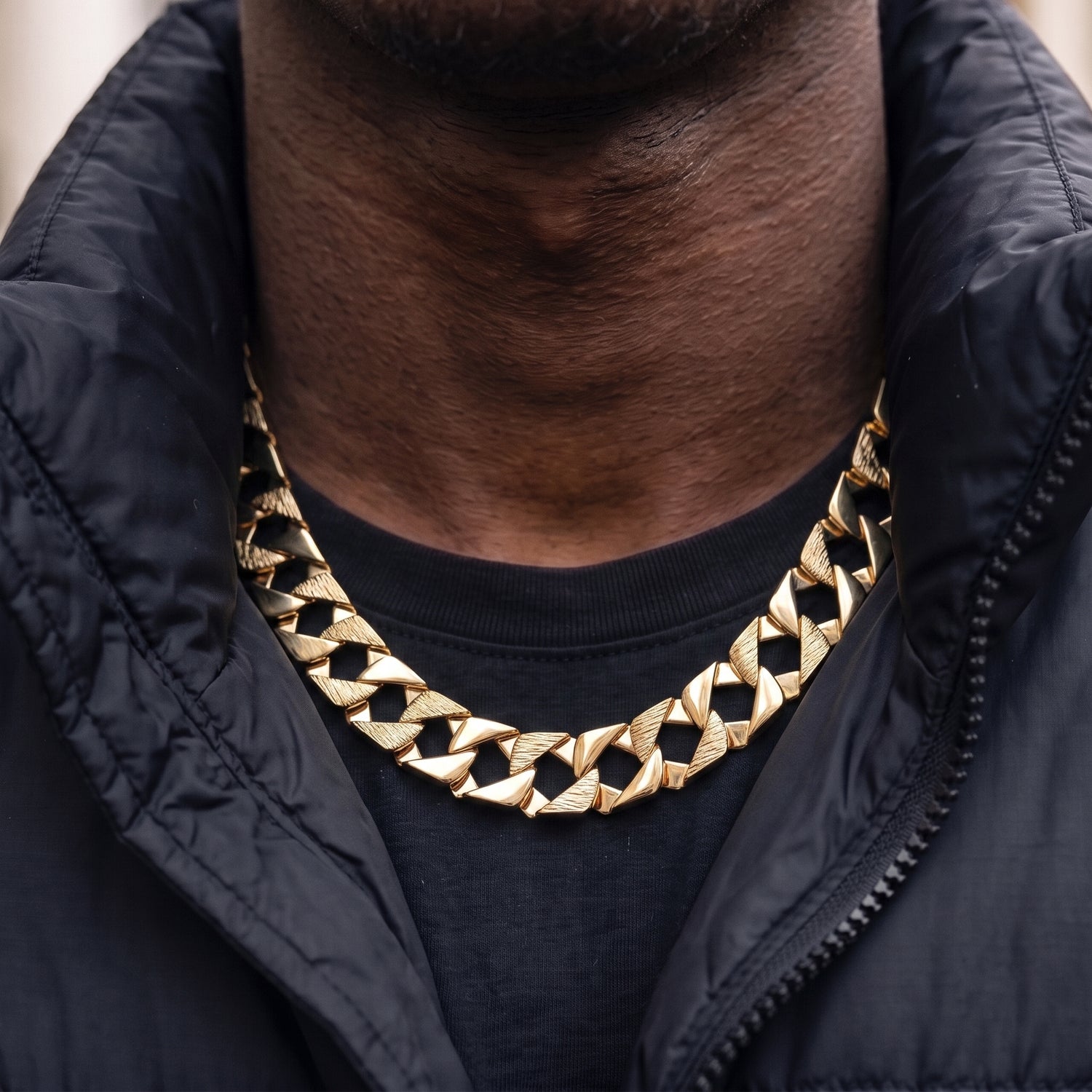 Gold Bark-Chaps Curb Chain 27mm