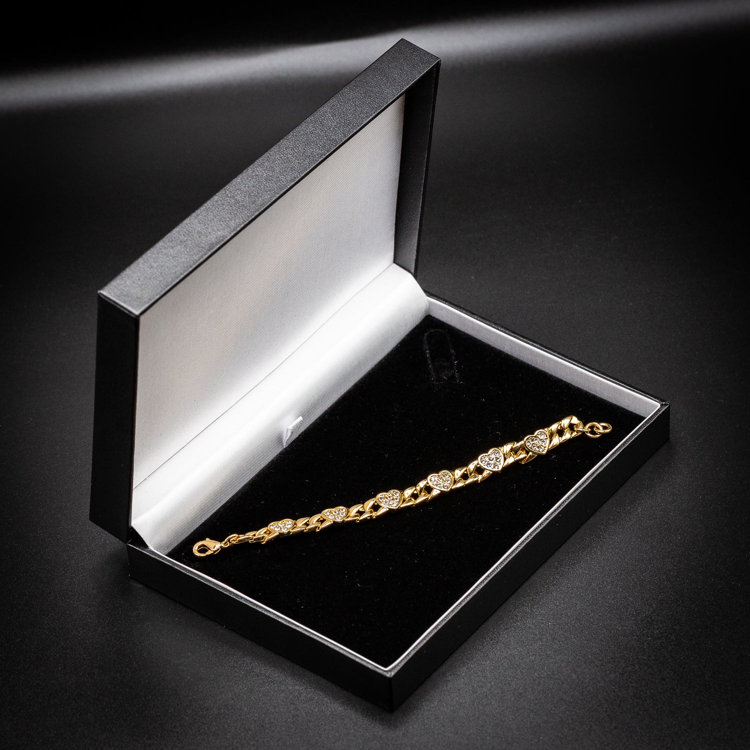 9ct Gold Heart Curb Bracelet 7mm