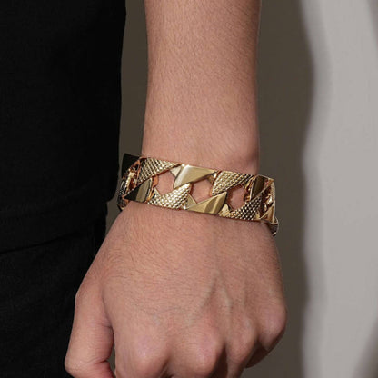 8-inch gold snake-patterned chaps bracelet, 22mm wide, 108 grams, gold finish.