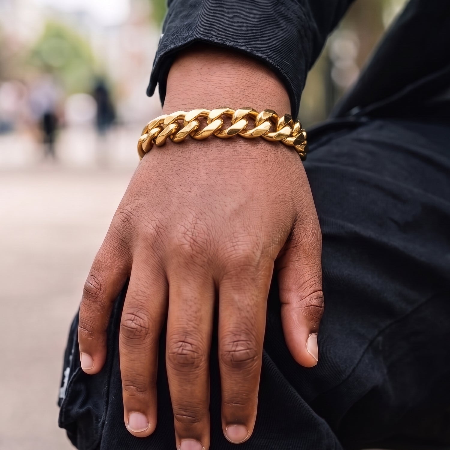 Gold Curb Bracelet 9mm