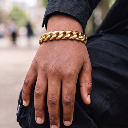 Gold Curb Bracelet 9mm