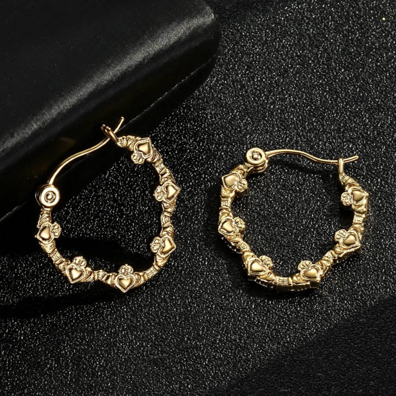 30mm Gold Claddagh Heart Hoop Earrings