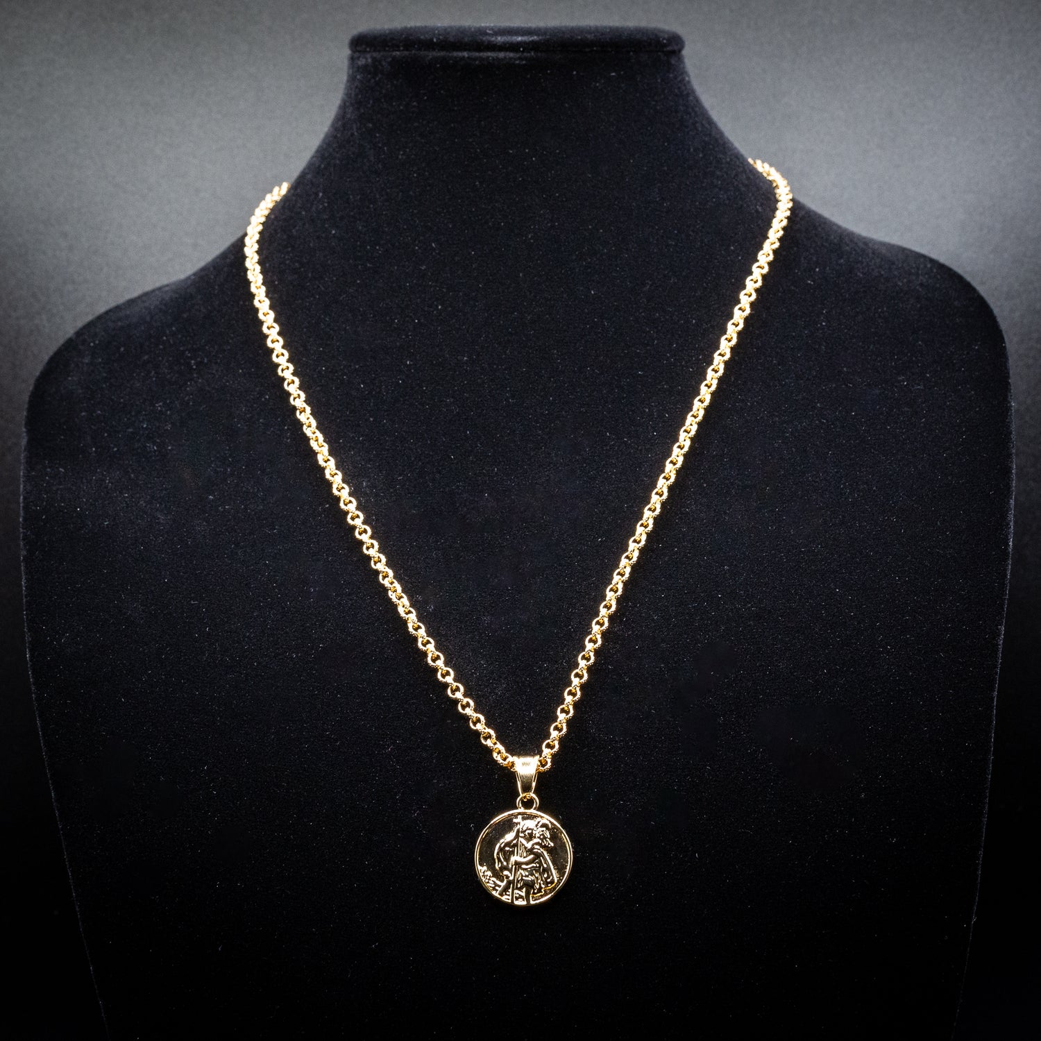 Gold St. Christopher Pendant 22 Inch 4mm Belcher Chain
