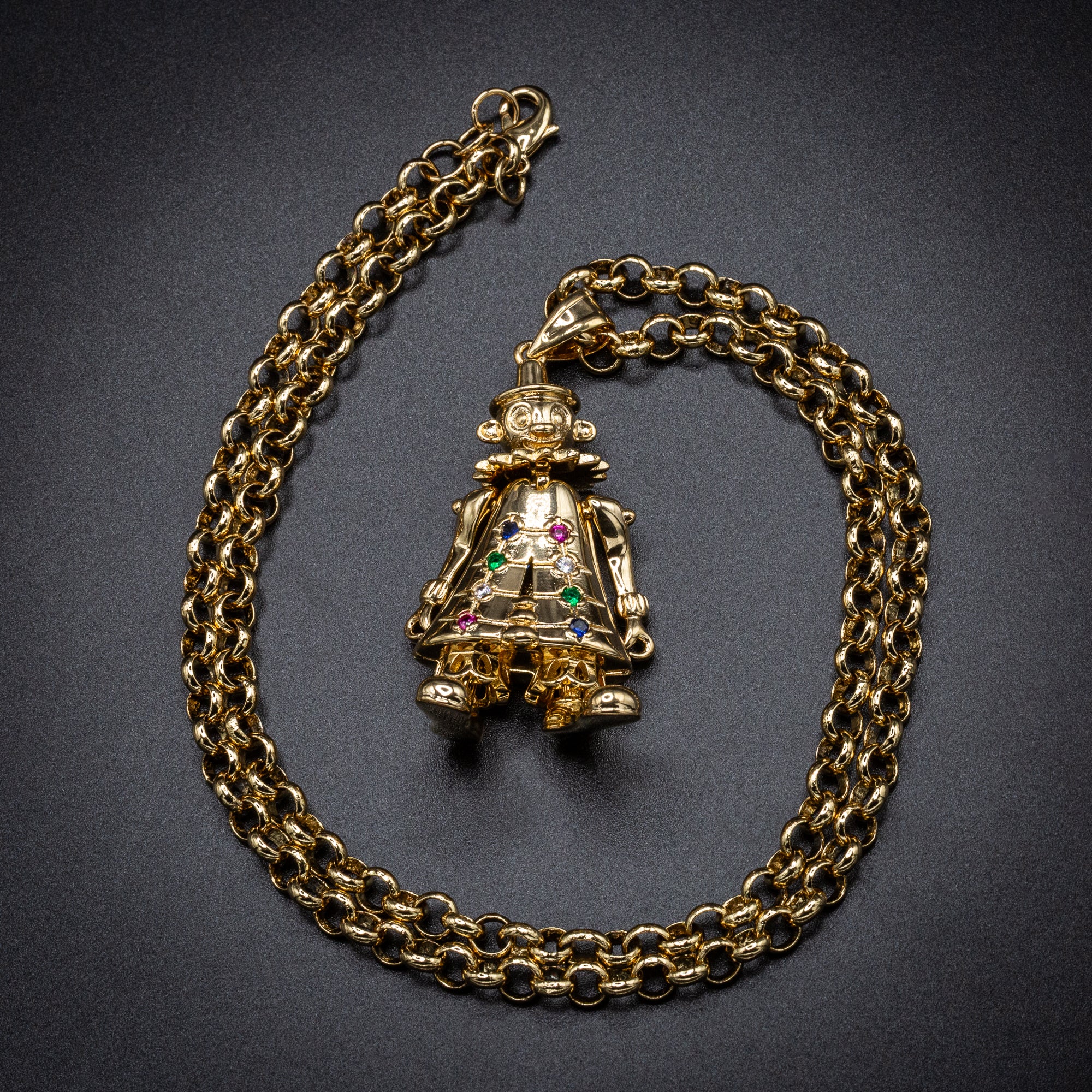 Gold Large Clown Pendant 22 Inch 4mm Belcher Chain