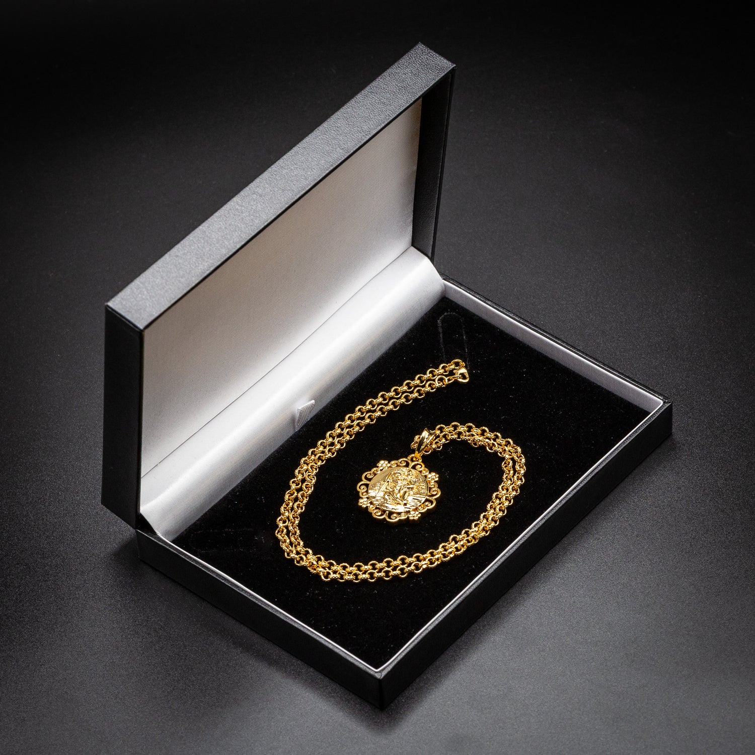 Gold St Christopher Pendant with Flower Mount 22 Inch 4mm Belcher Chain