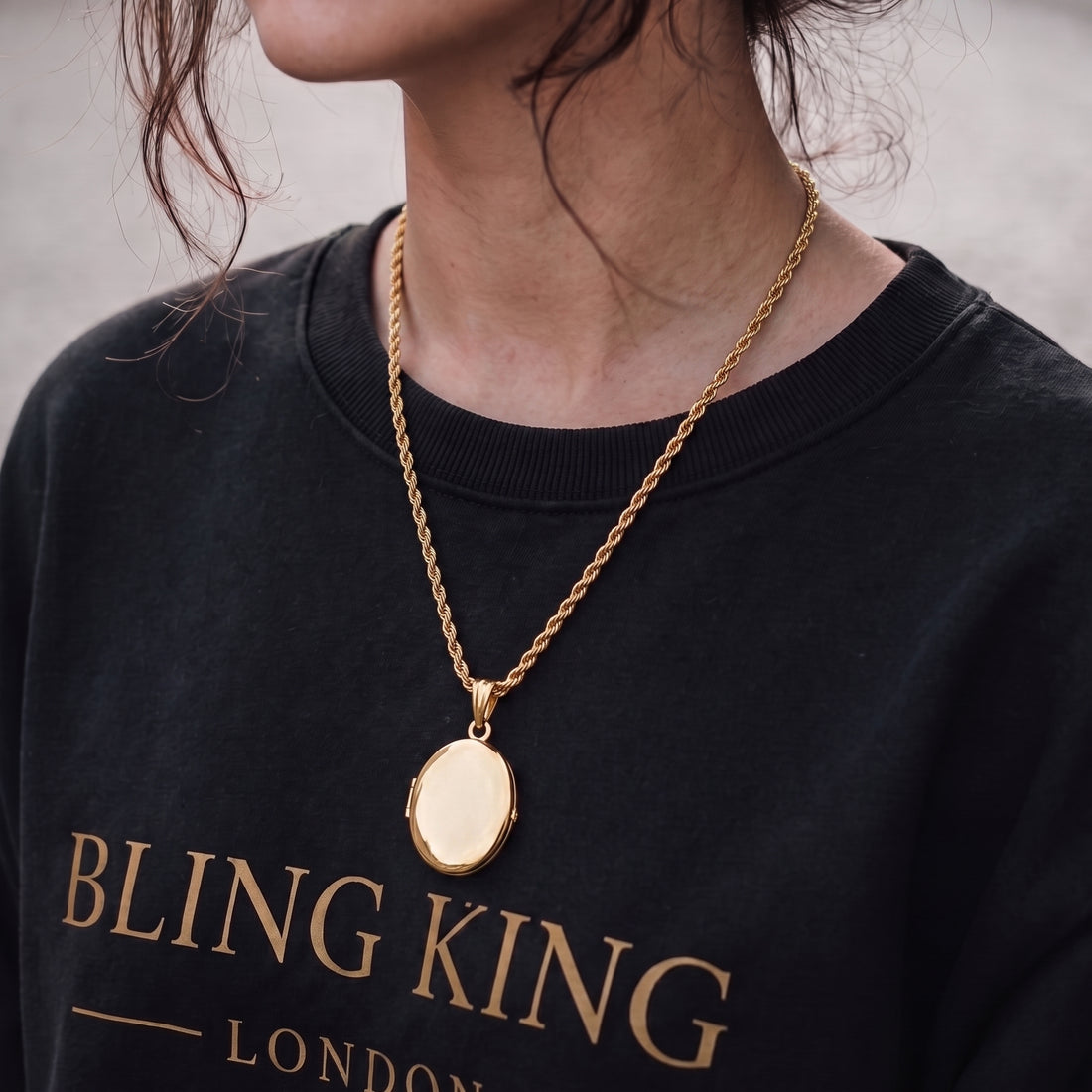 Gold Locket Pendant 2.5mm Rope Chain