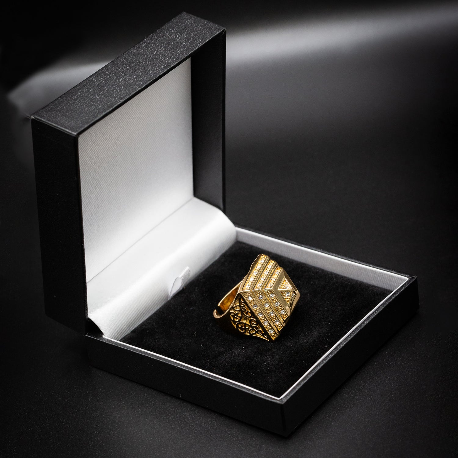 Waterproof XXL Gold Pyramid Adjustable Ring with Stones