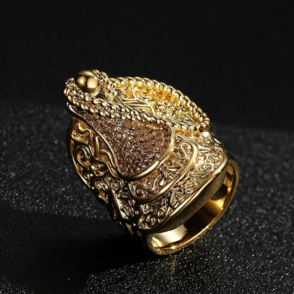 Lustrous gold-filled ring with a saddle design