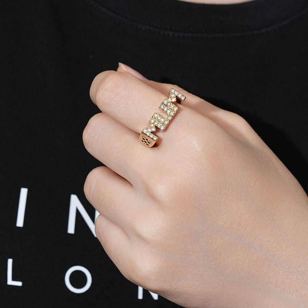 The Mum &amp; Statement Set – Gold Mum Ring &amp; 12mm Silver Belcher Chain