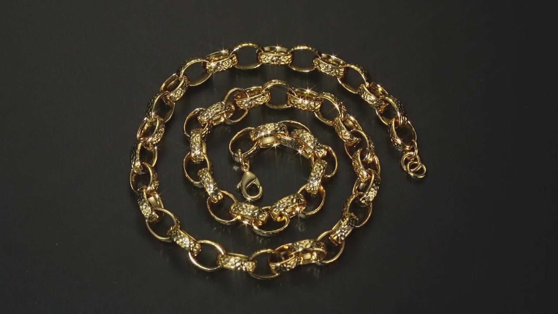 Detailed View of 10mm Gold Oval Belcher Chain, 22 Inch Length